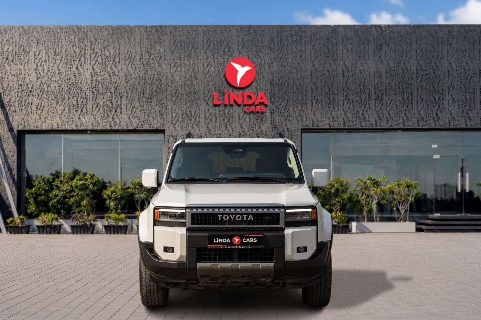 2024 Toyota Land Cruiser photo 2