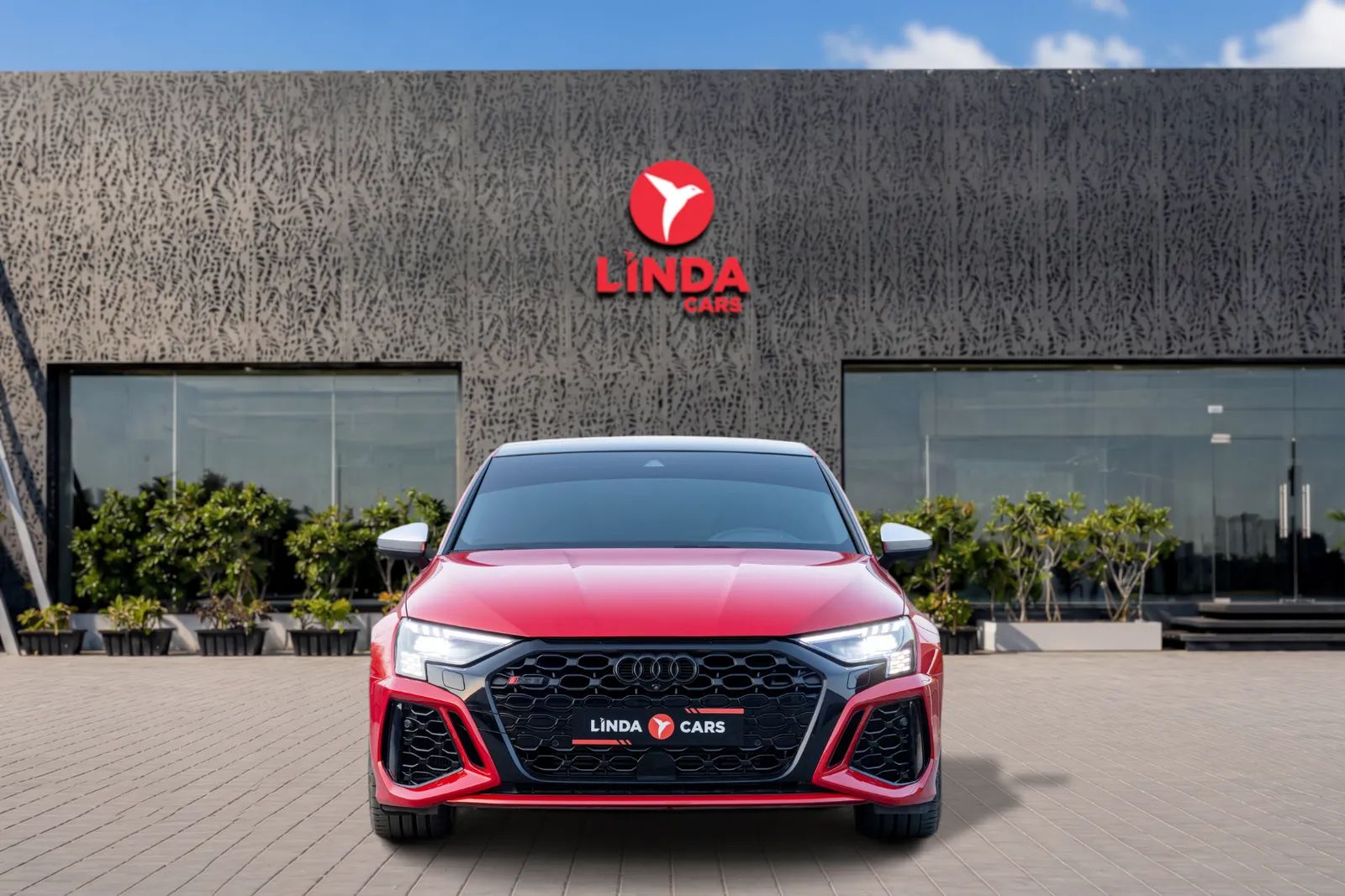 2022 Audi RS3 photo 2