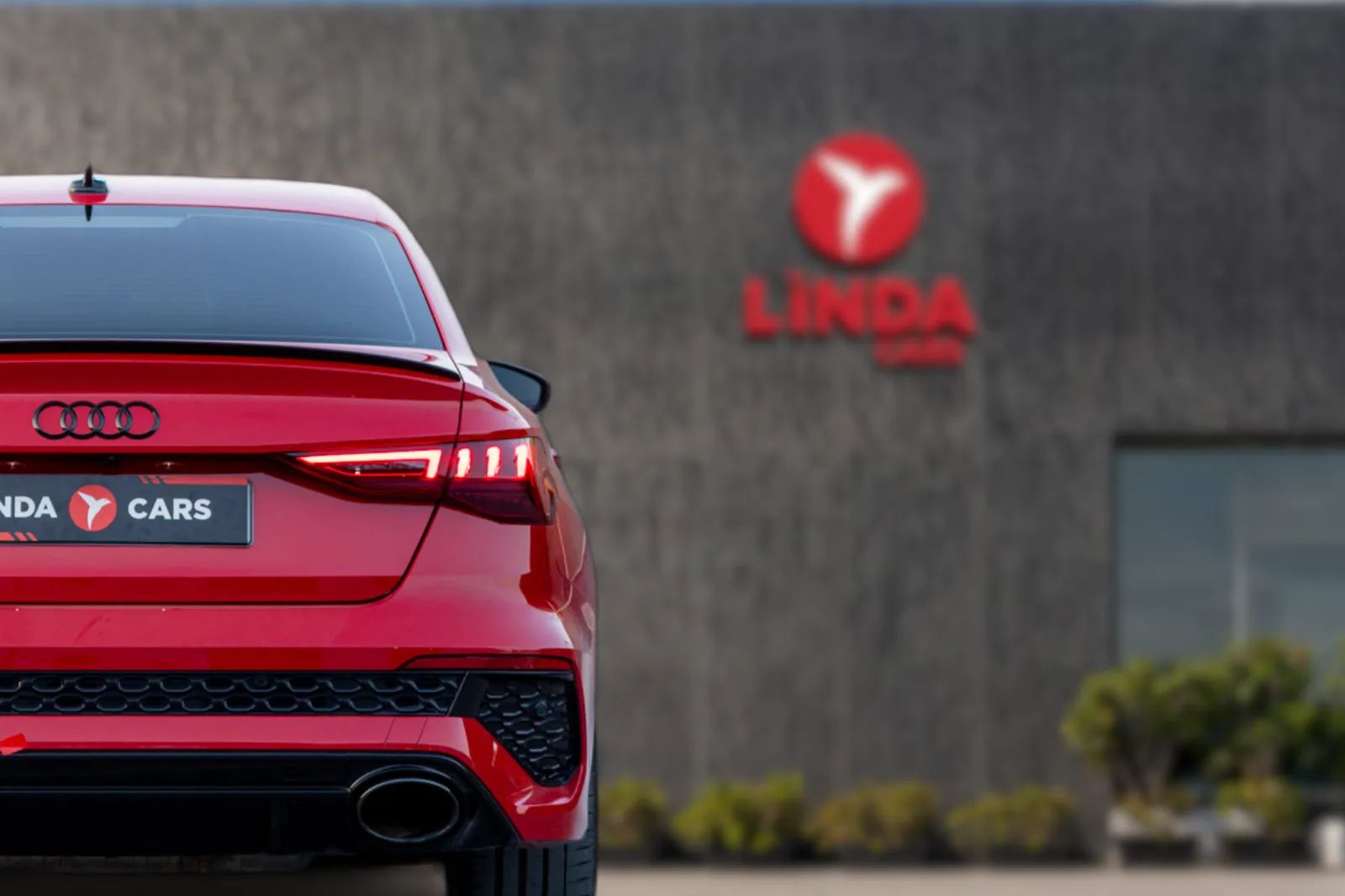 2022 Audi RS3 photo 5