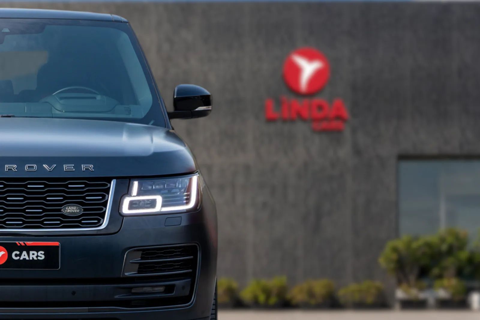 2020 Land Rover Range Rover SV photo 3