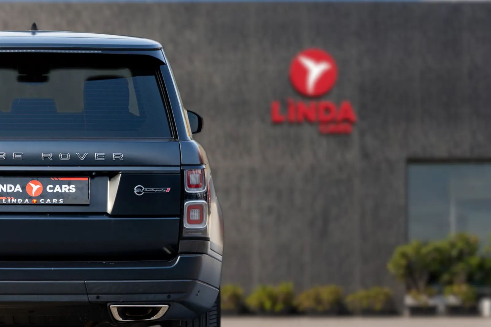 2020 Land Rover Range Rover SV photo 5