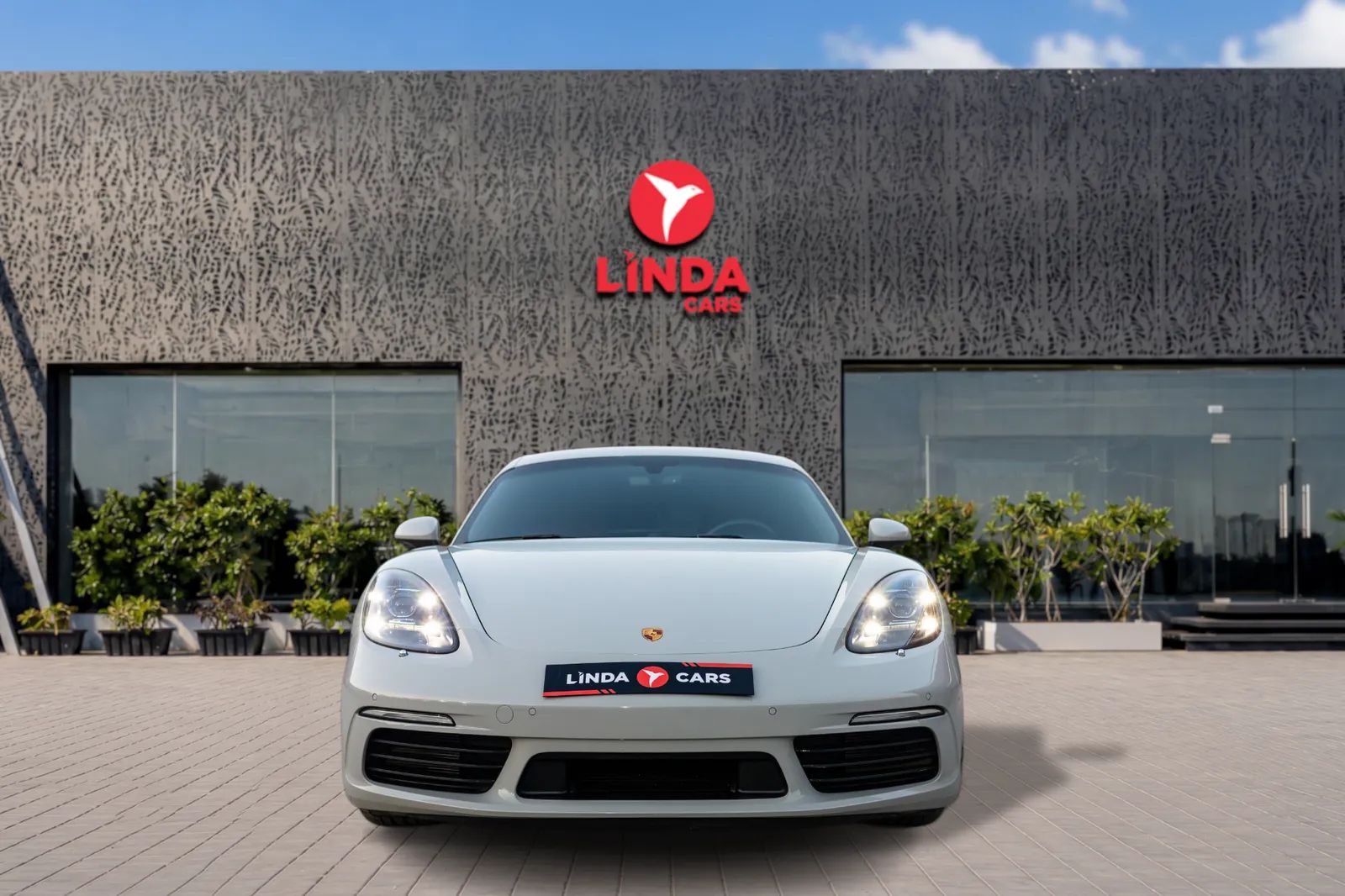 2024 Porsche Boxster photo 2