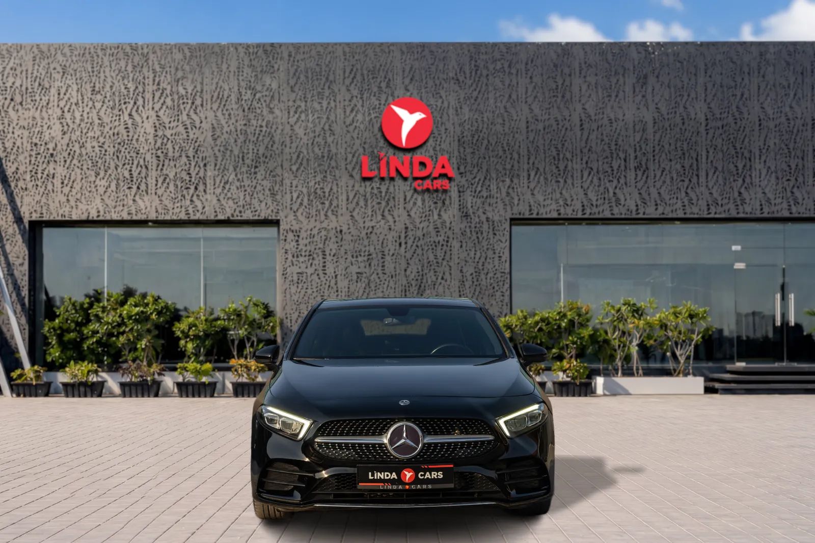 2018 Mercedes-Benz A-Class photo 2