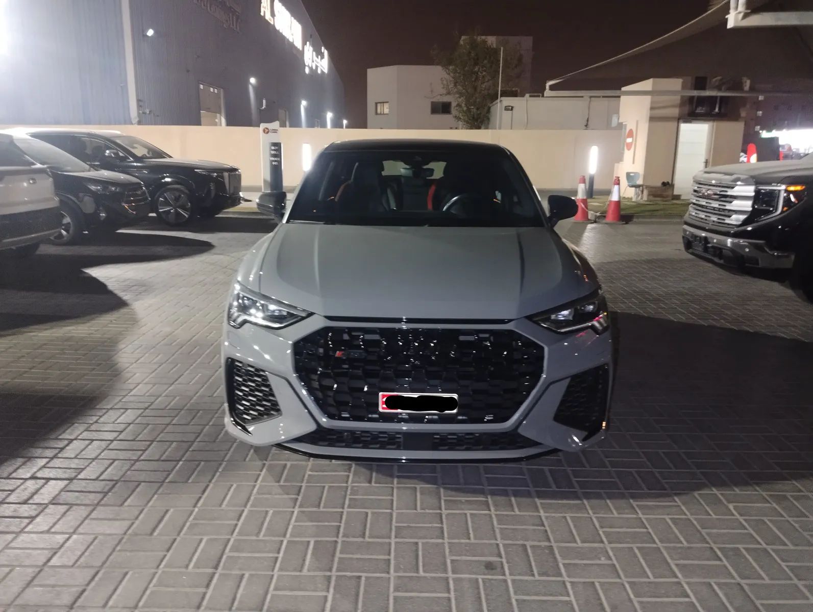 2021 Audi Q3 photo 2