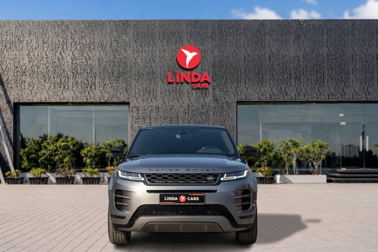 2020 Land Rover Range Rover Evoque photo 2