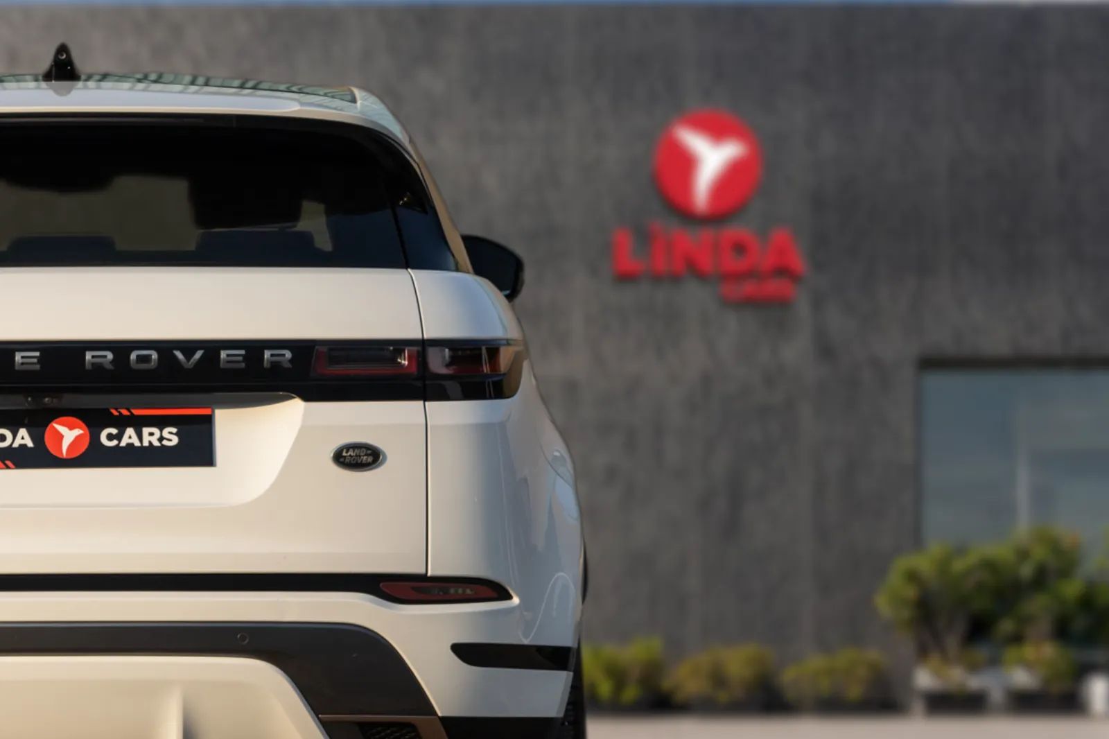 2020 Land Rover Range Rover Evoque photo 5