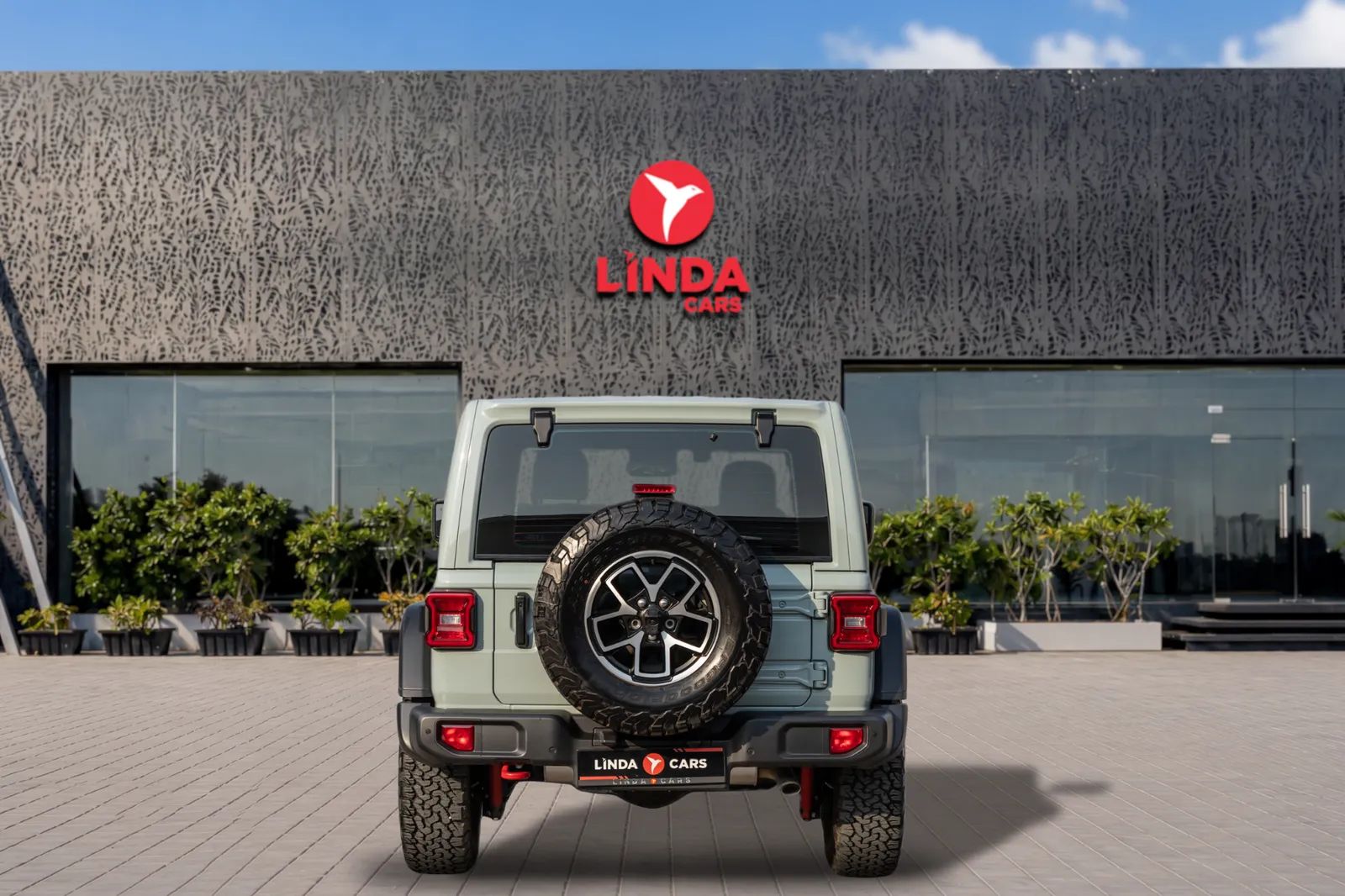 2024 Jeep Wrangler photo 4