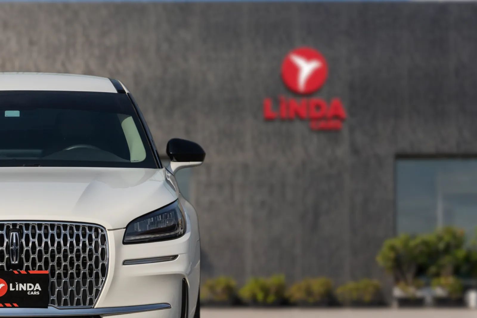 2023 Lincoln Corsair photo 3