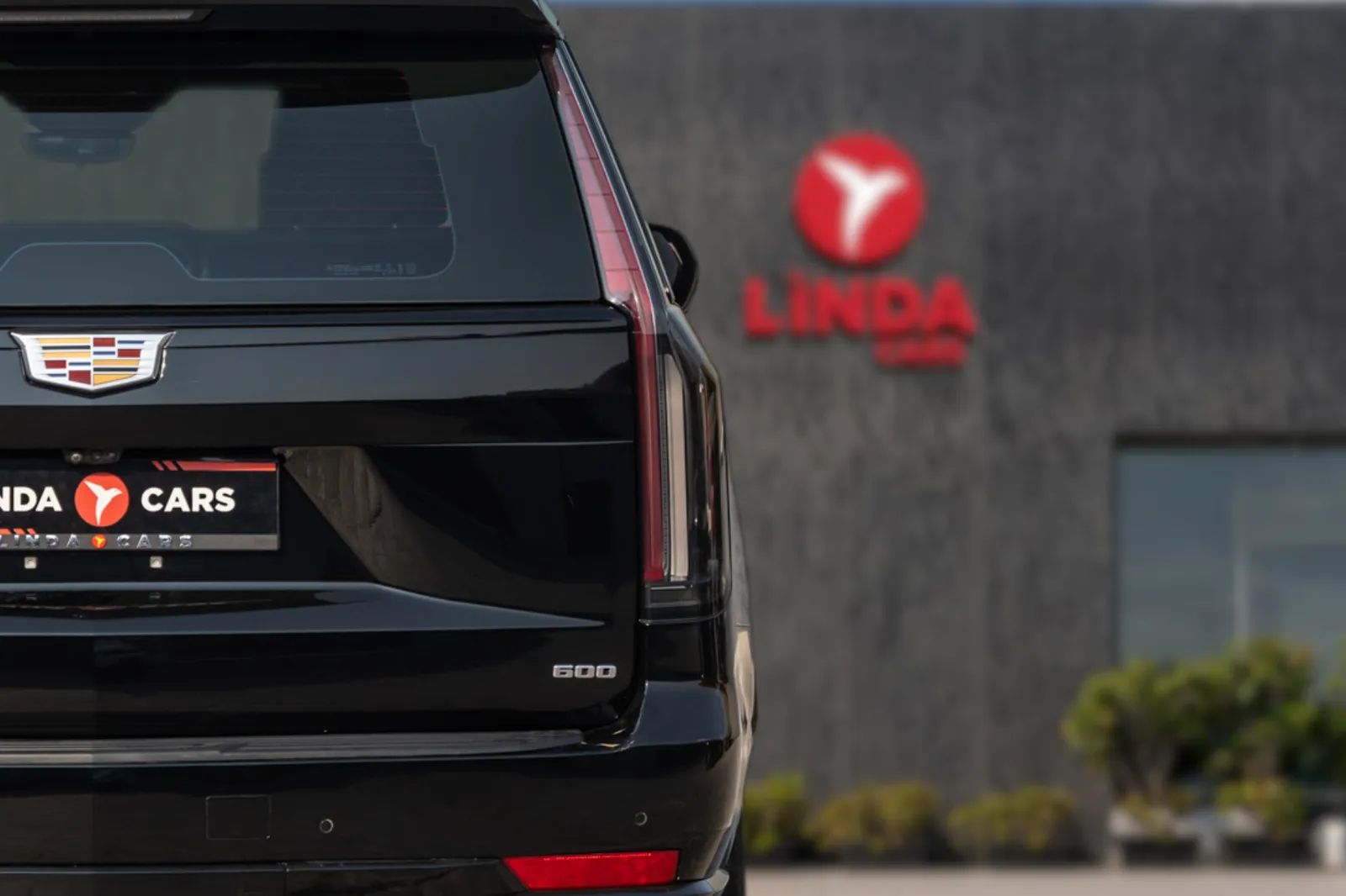 2021 Cadillac Escalade photo 5