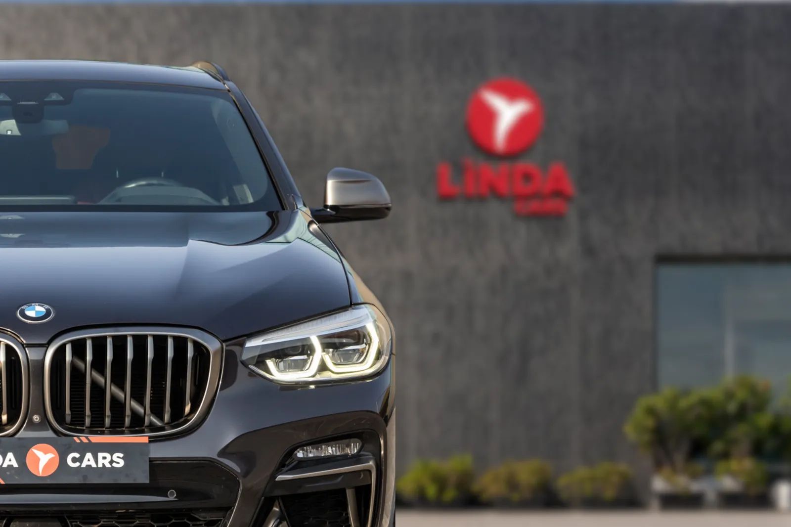 2021 BMW X4 photo 3