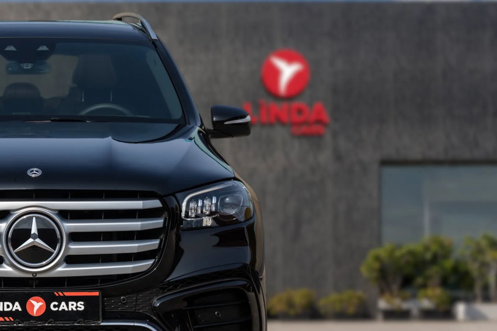 2024 Mercedes-Benz GLS photo 3