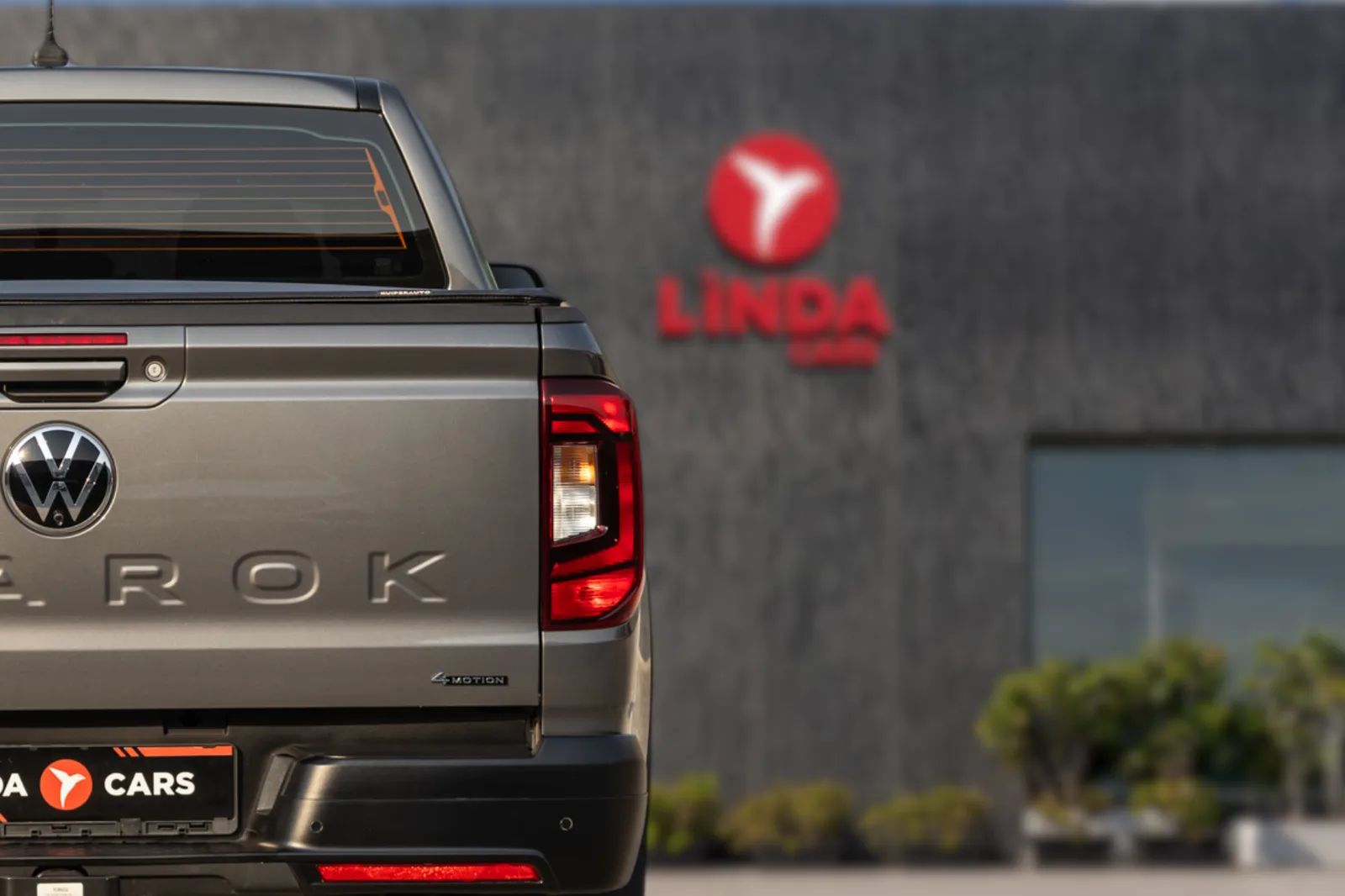 2023 Volkswagen Amarok photo 5