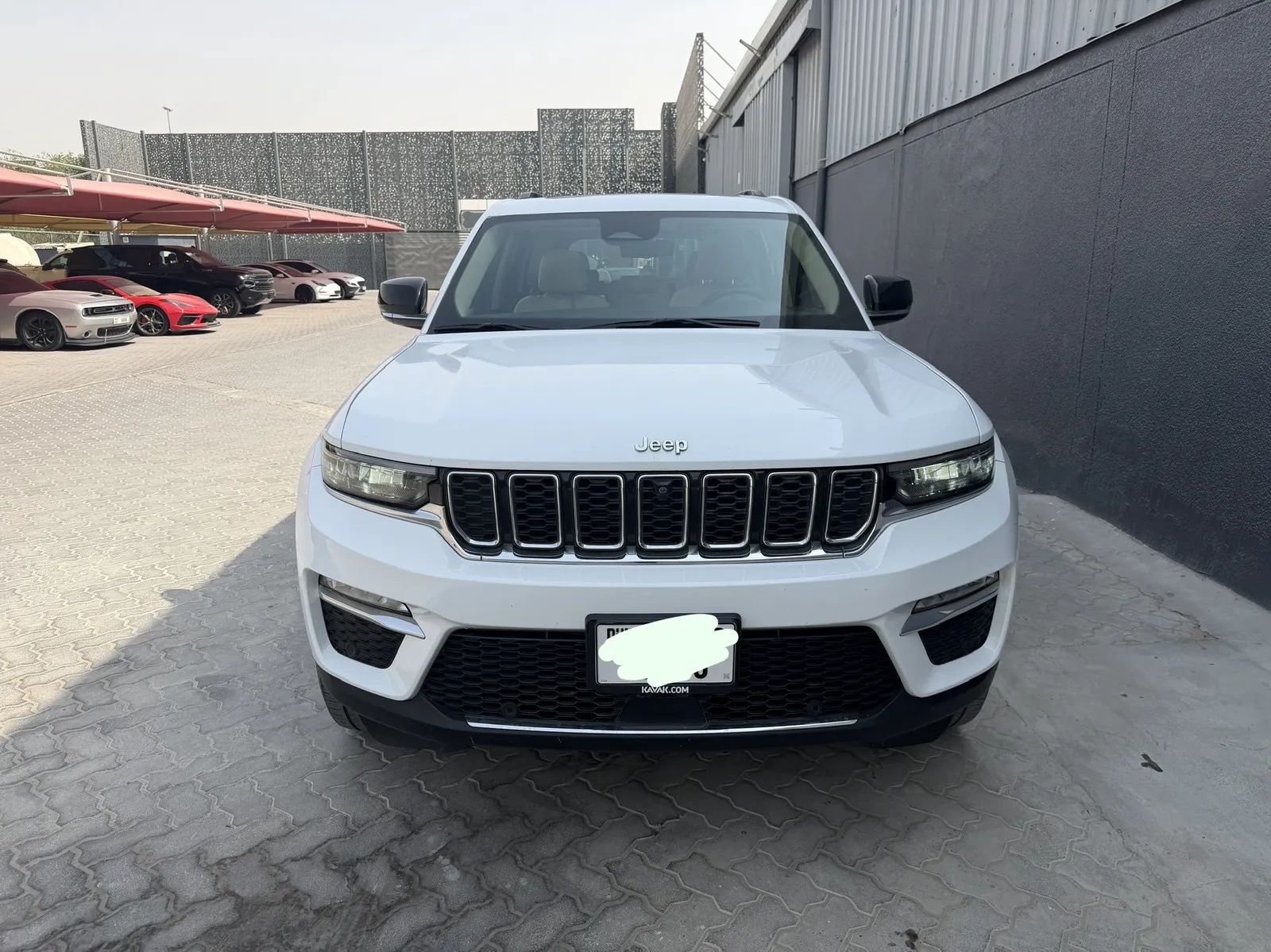 2022 Jeep Grand Cherokee photo 2