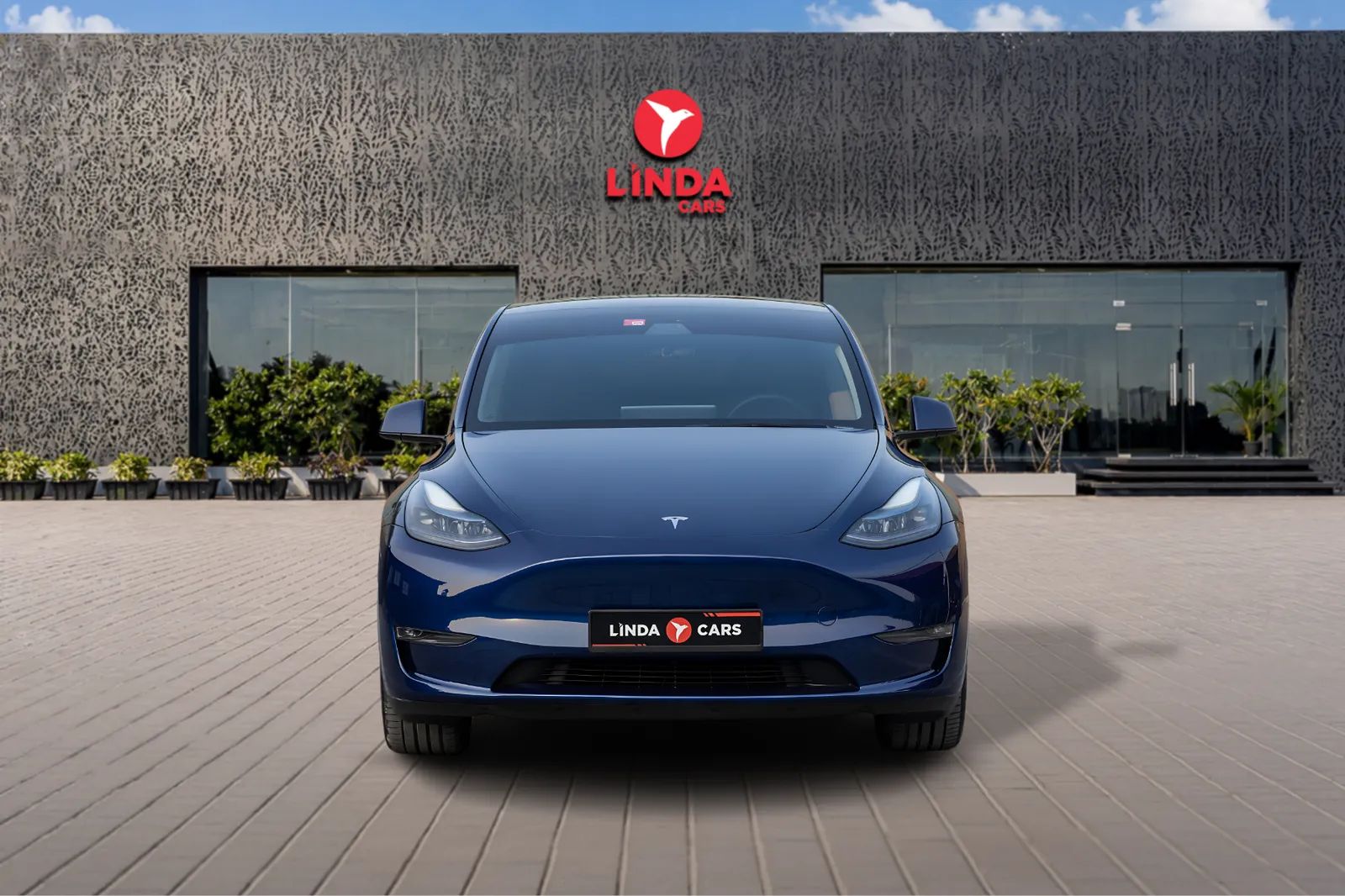 2023 Tesla Model Y photo 2