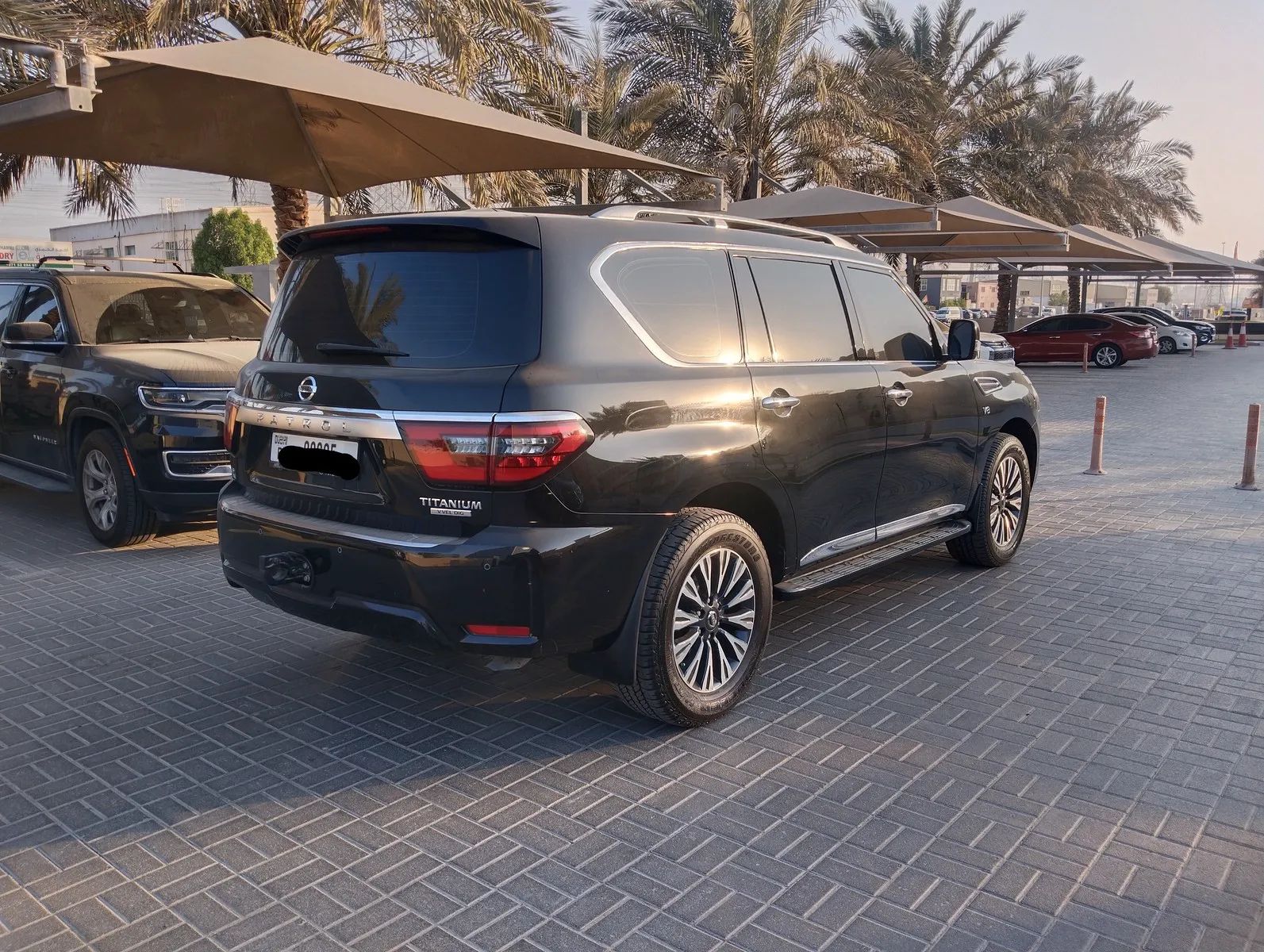 2020 Nissan Patrol photo 2