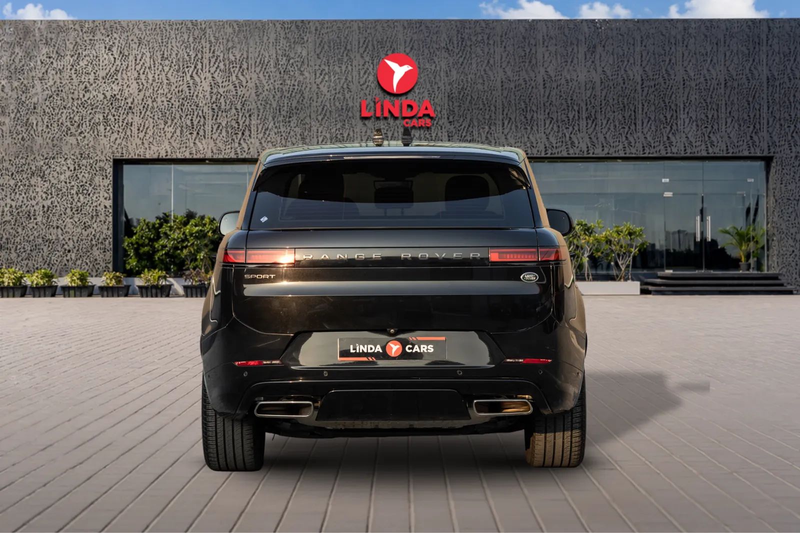 2023 Land Rover Range Rover Sport photo 4
