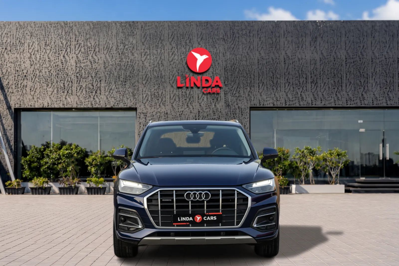 2022 Audi Q5 photo 2
