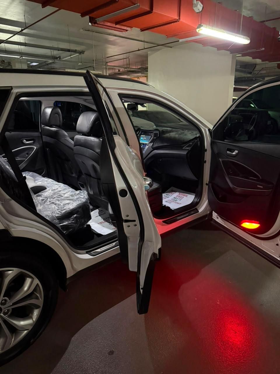 2015 Hyundai Santa Fe photo 4