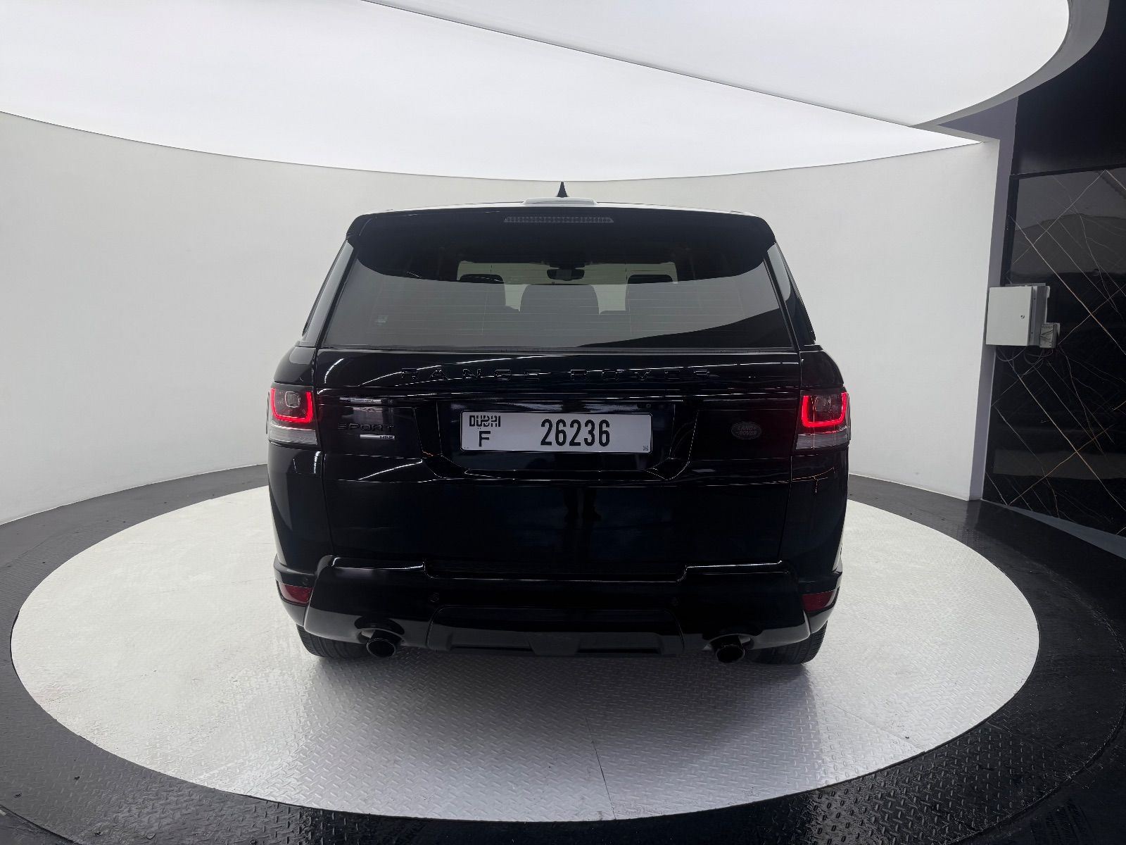 2017 Land Rover Range Rover Sport photo 4