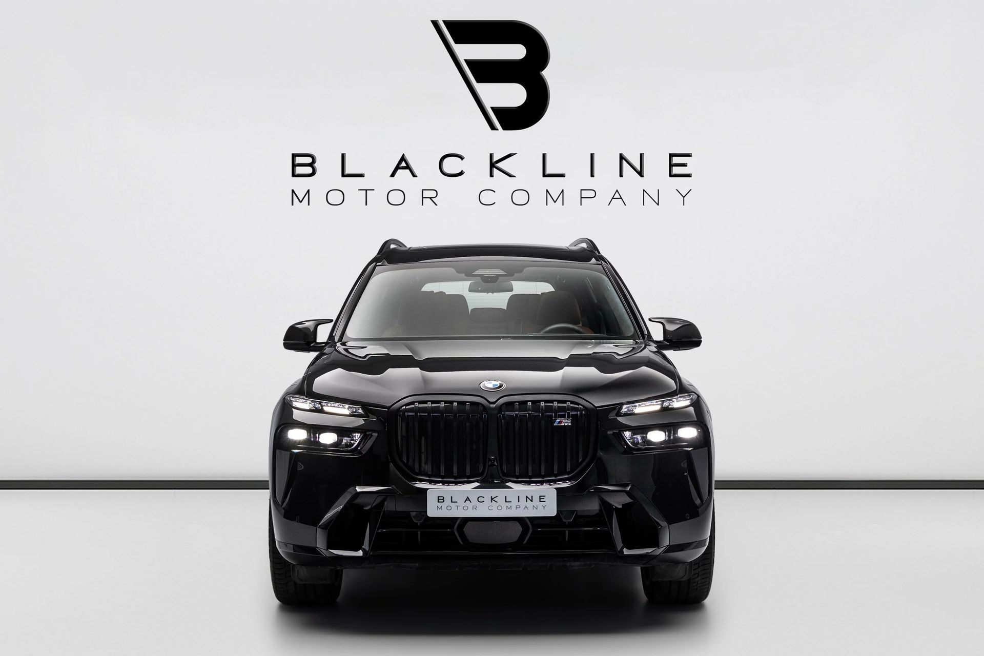 2026 BMW X7 photo 2