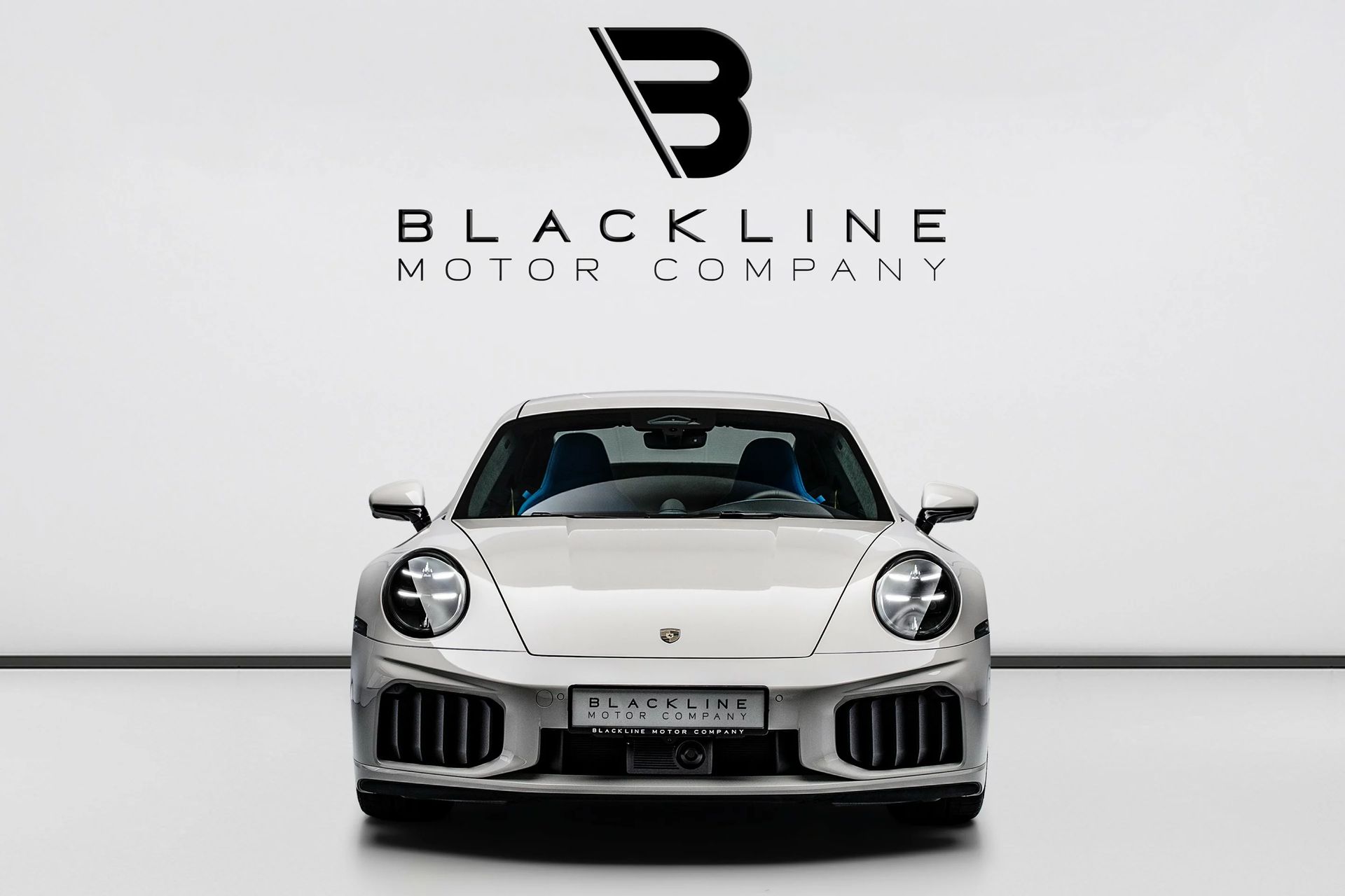 2026 Porsche 911 photo 2