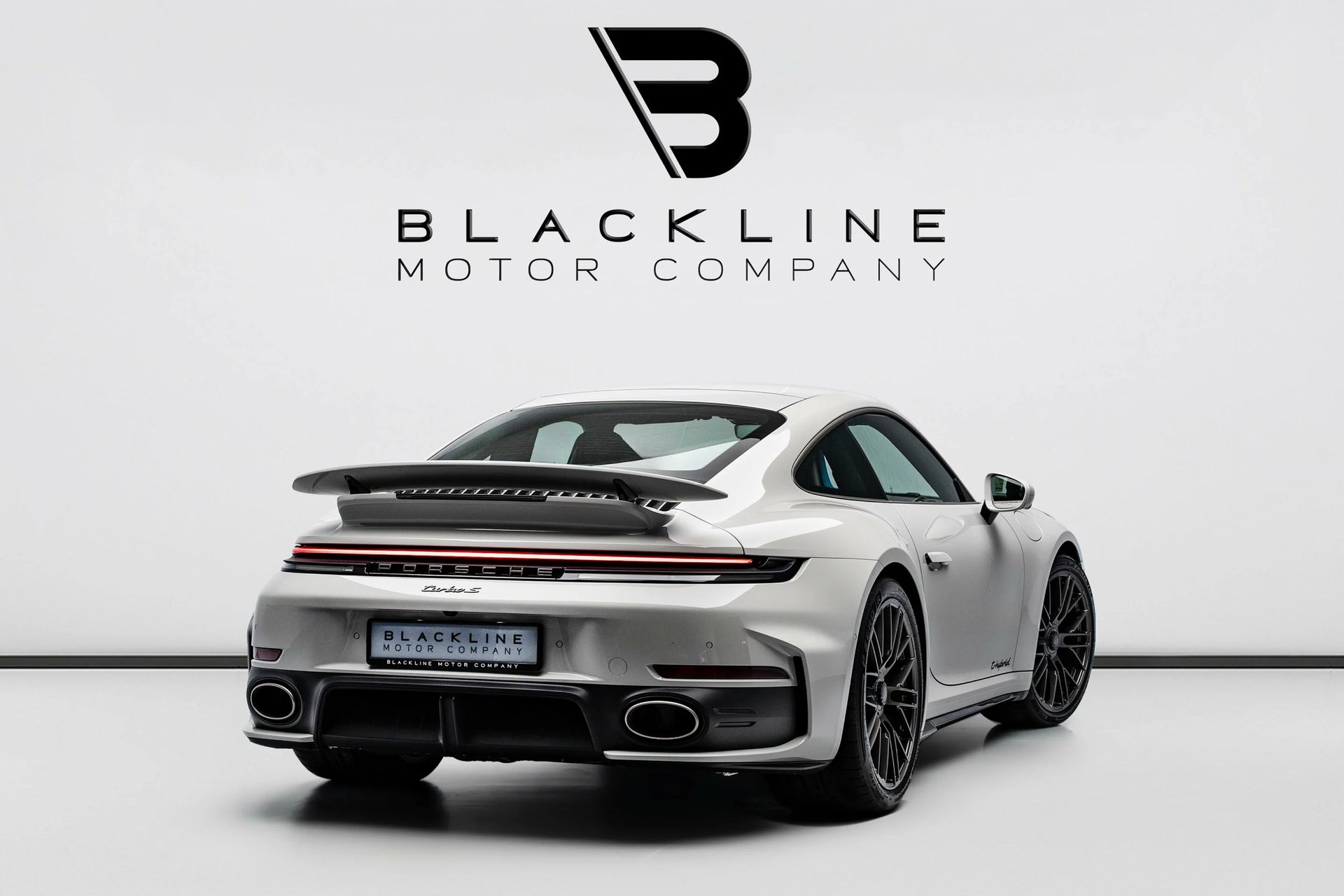 2026 Porsche 911 photo 4