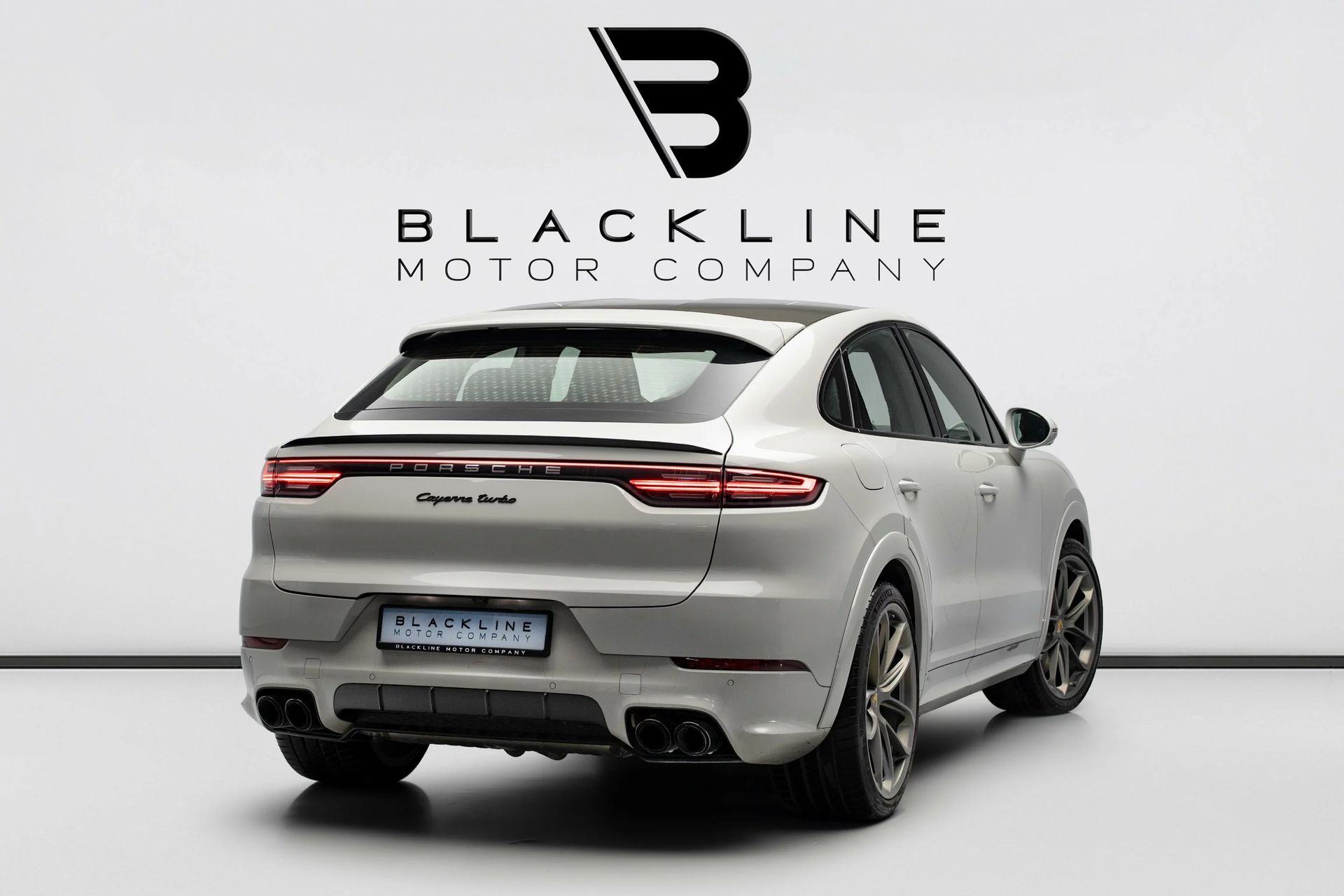 2020 Porsche Cayenne photo 4
