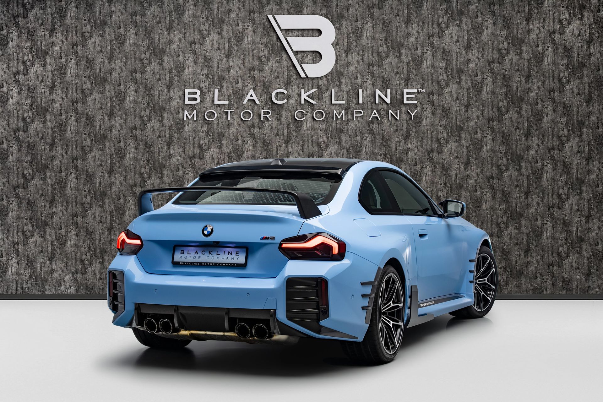 2025 BMW M2 photo 3