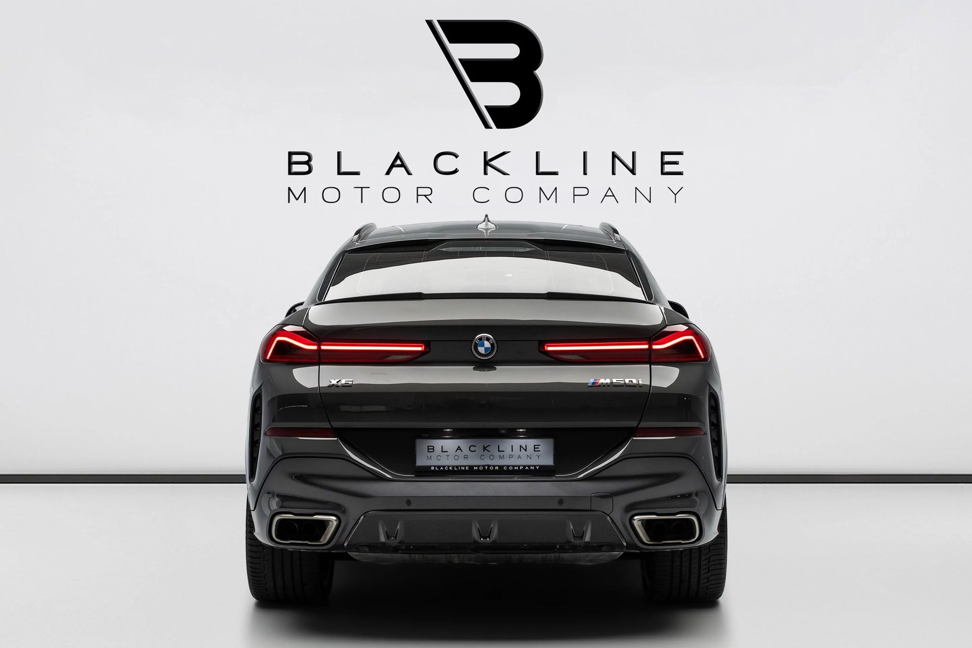 2022 BMW X6 photo 3