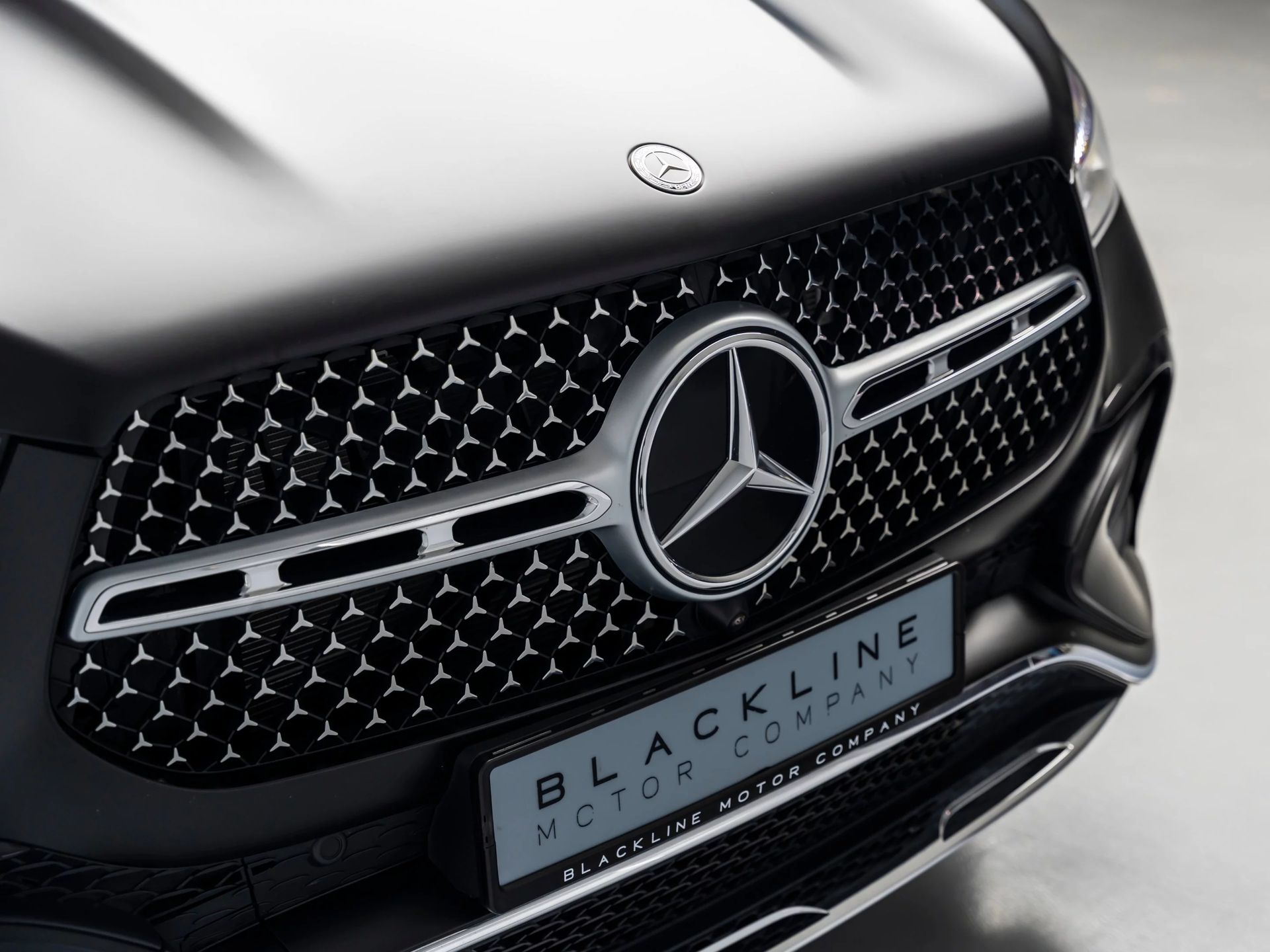 2025 Mercedes-Benz GLE photo 5