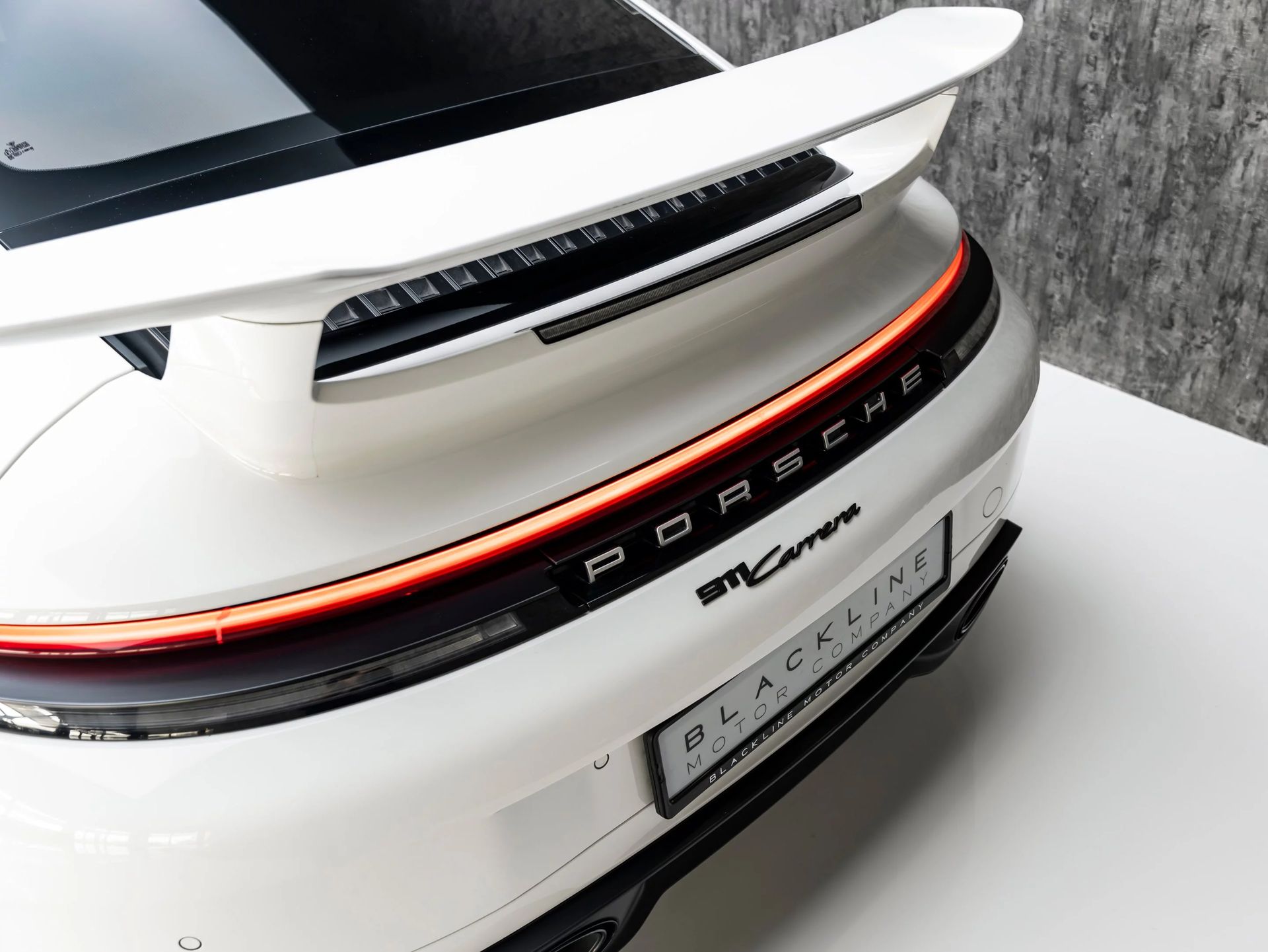 2025 Porsche 911 photo 5