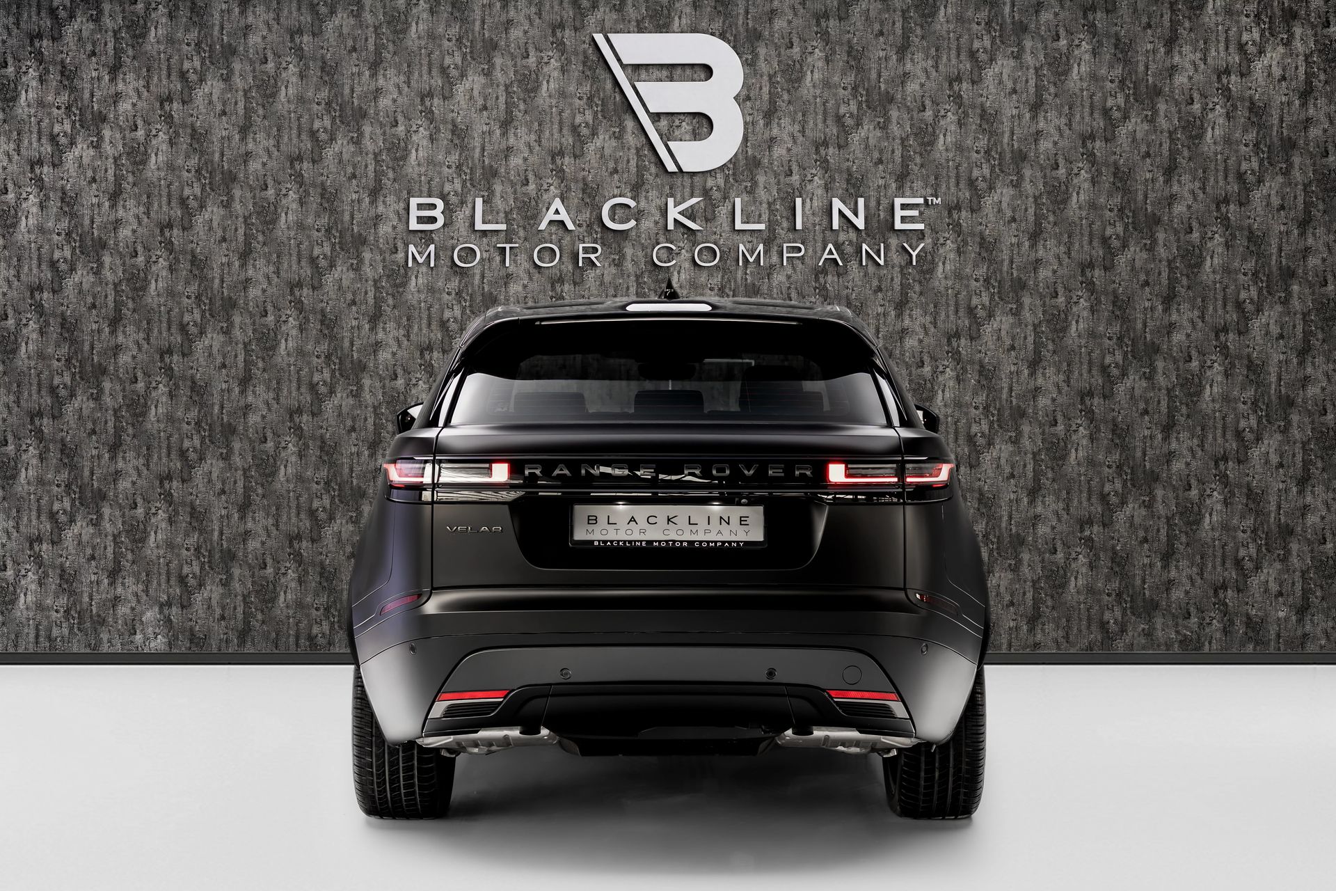 2024 Land Rover Range Rover Velar photo 3