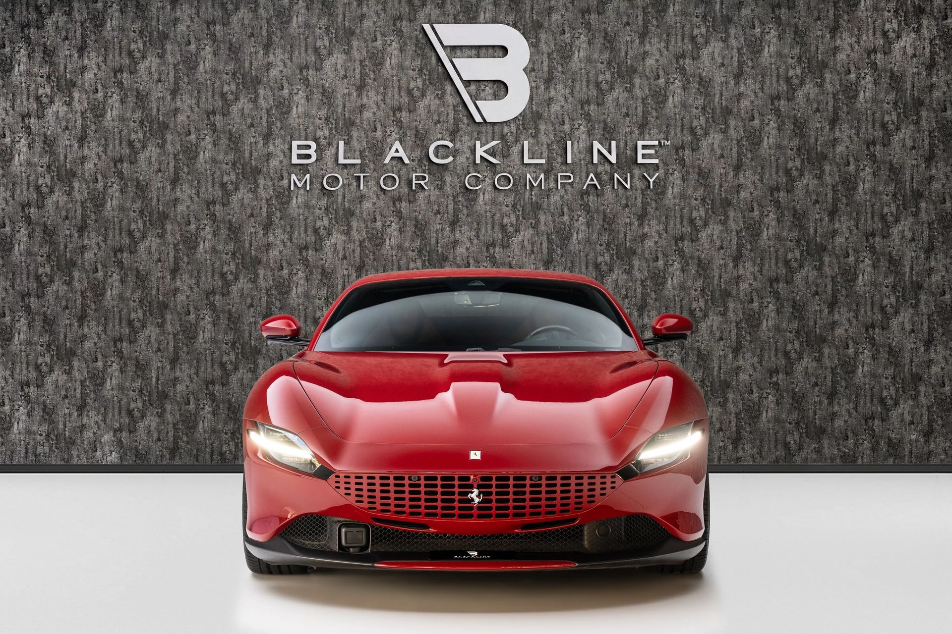2021 Ferrari Roma photo 2