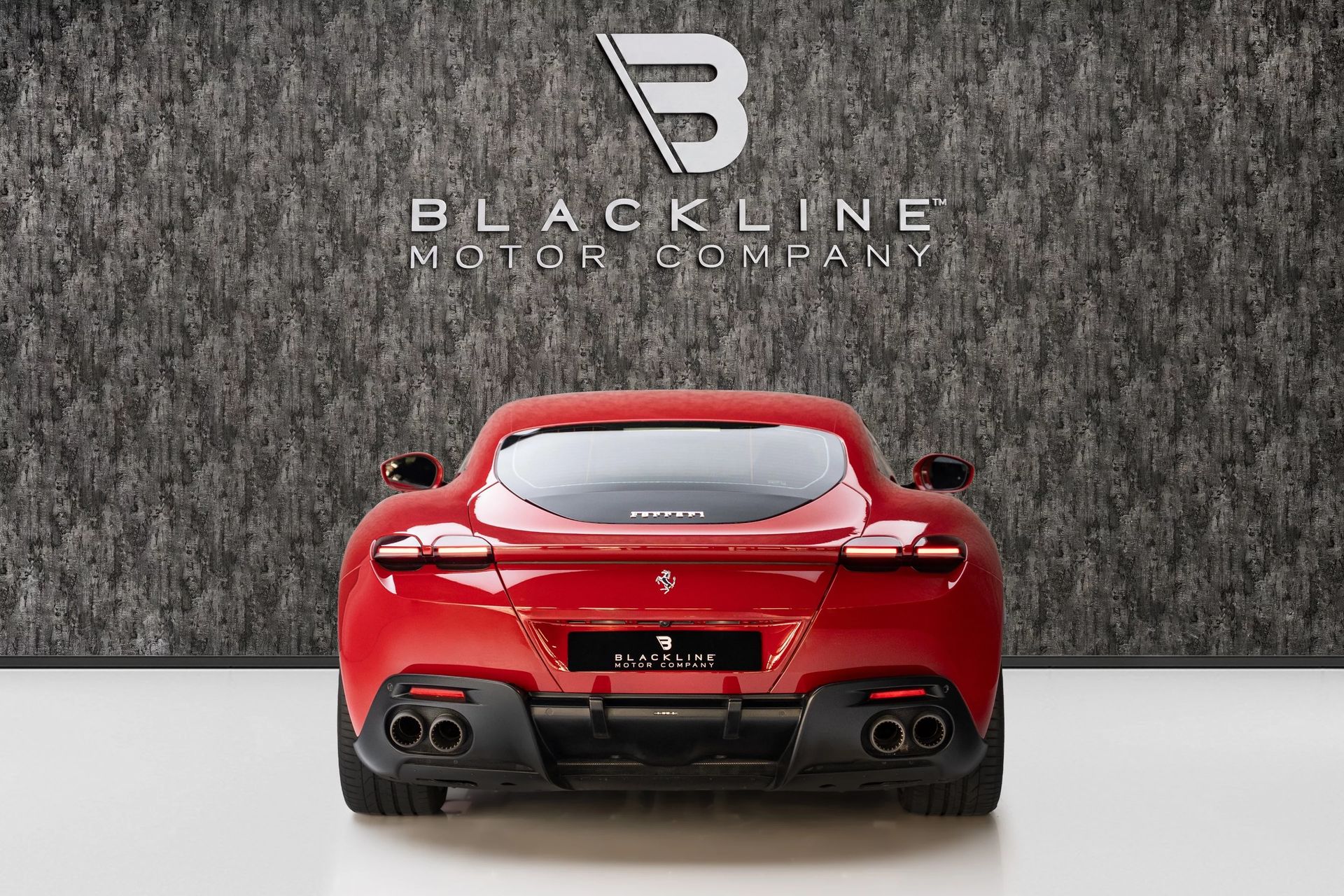 2021 Ferrari Roma photo 3