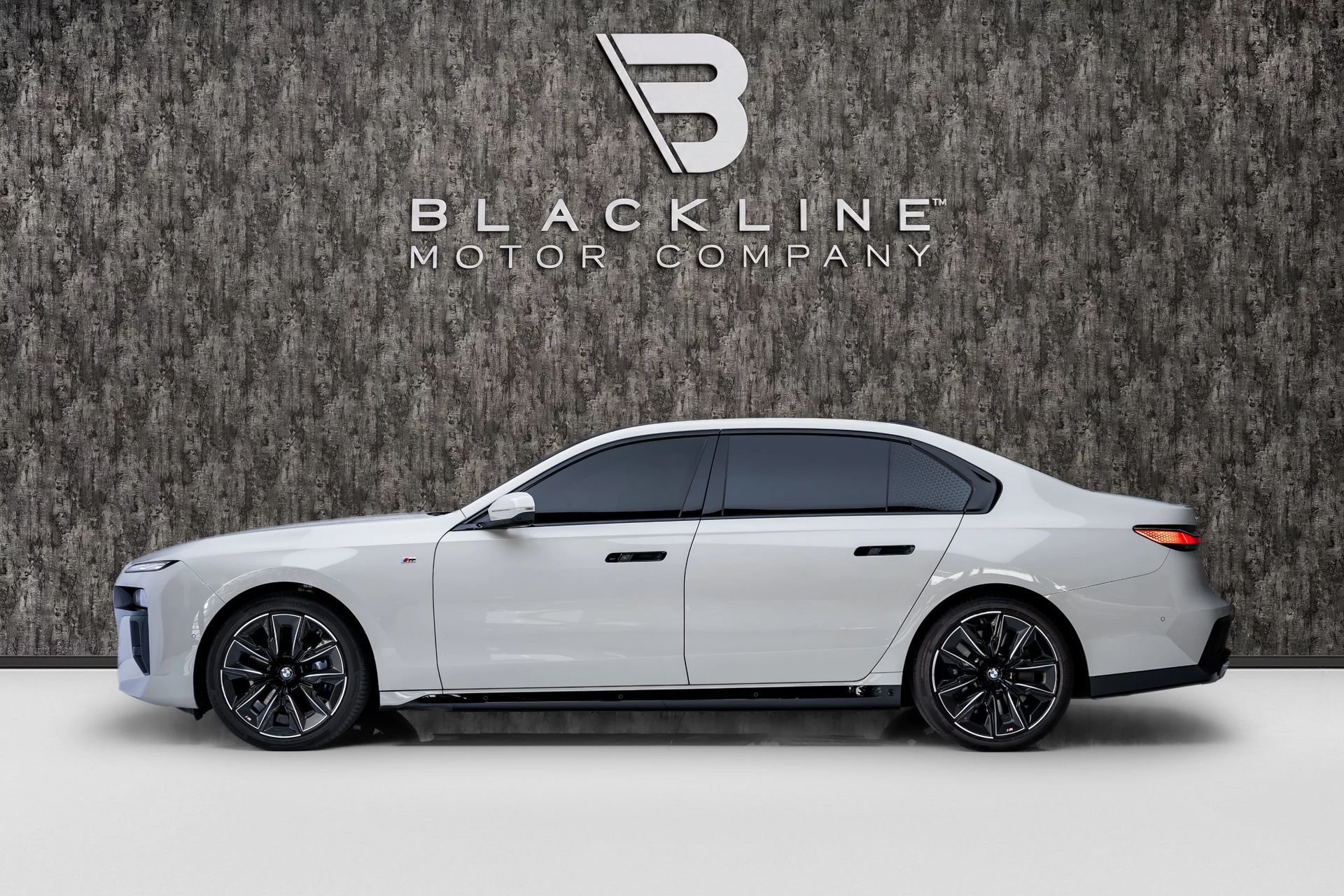 2025 BMW 7 Series photo 5
