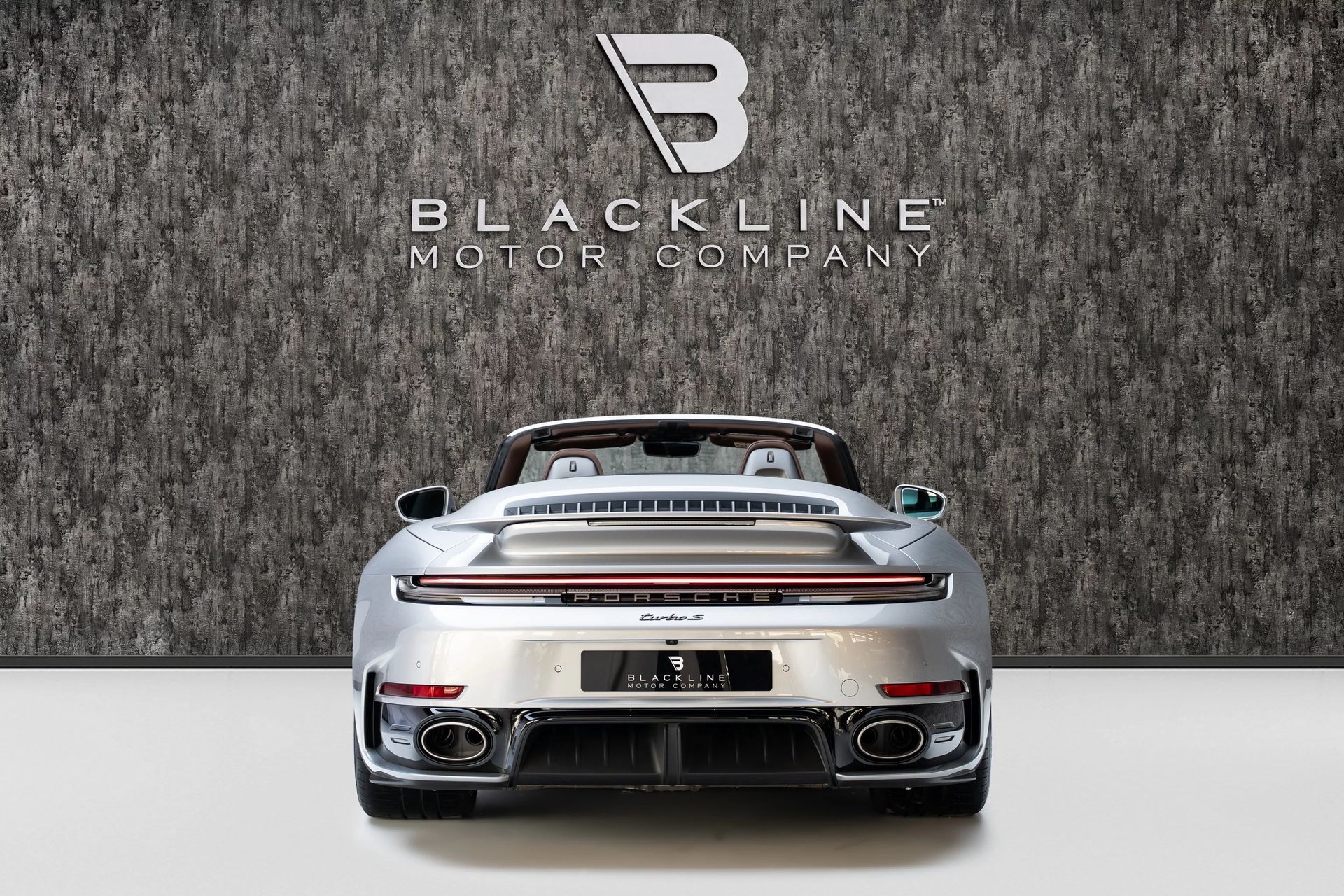 2026 Porsche 911 photo 4