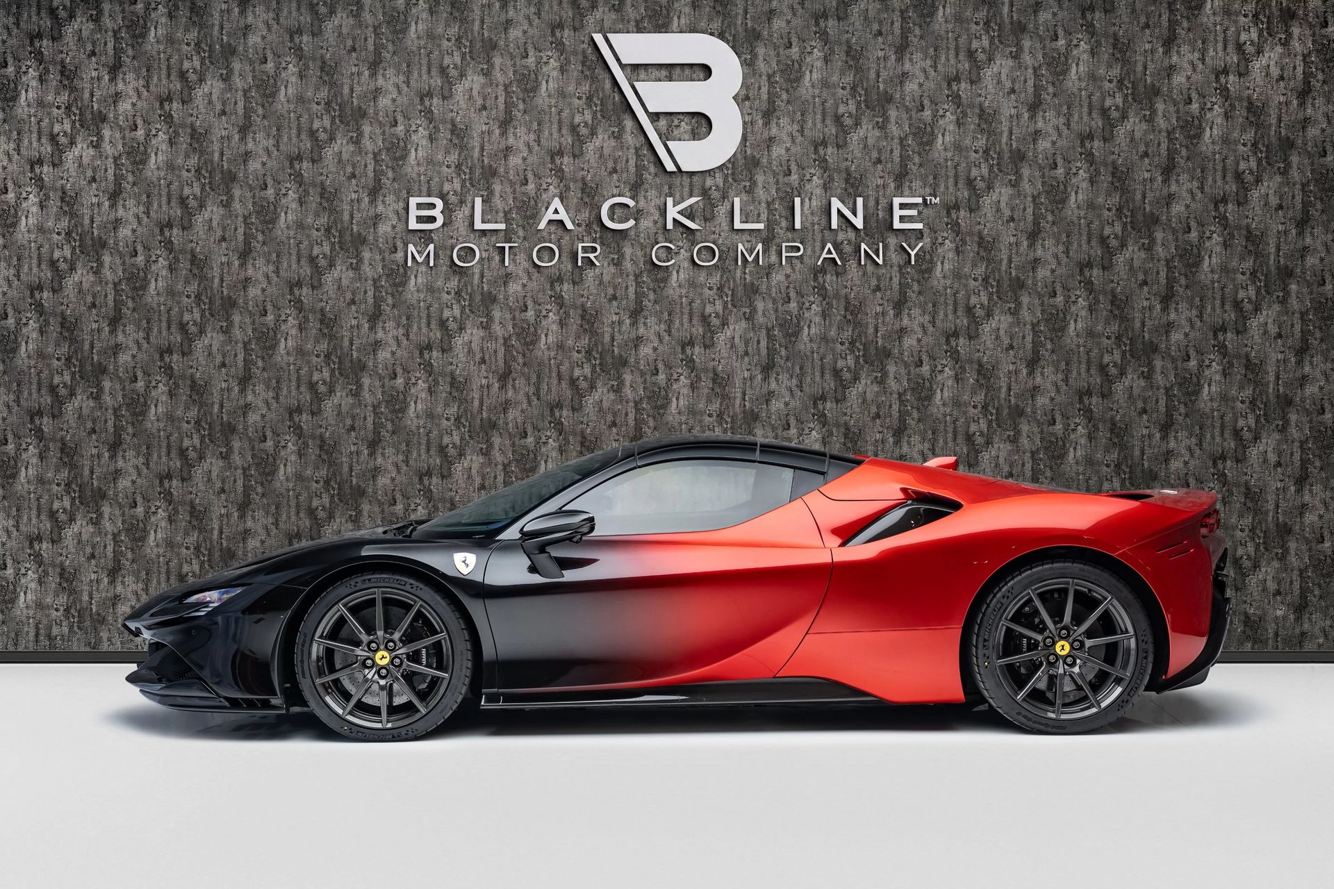 2023 Ferrari SF90 Spider photo 5