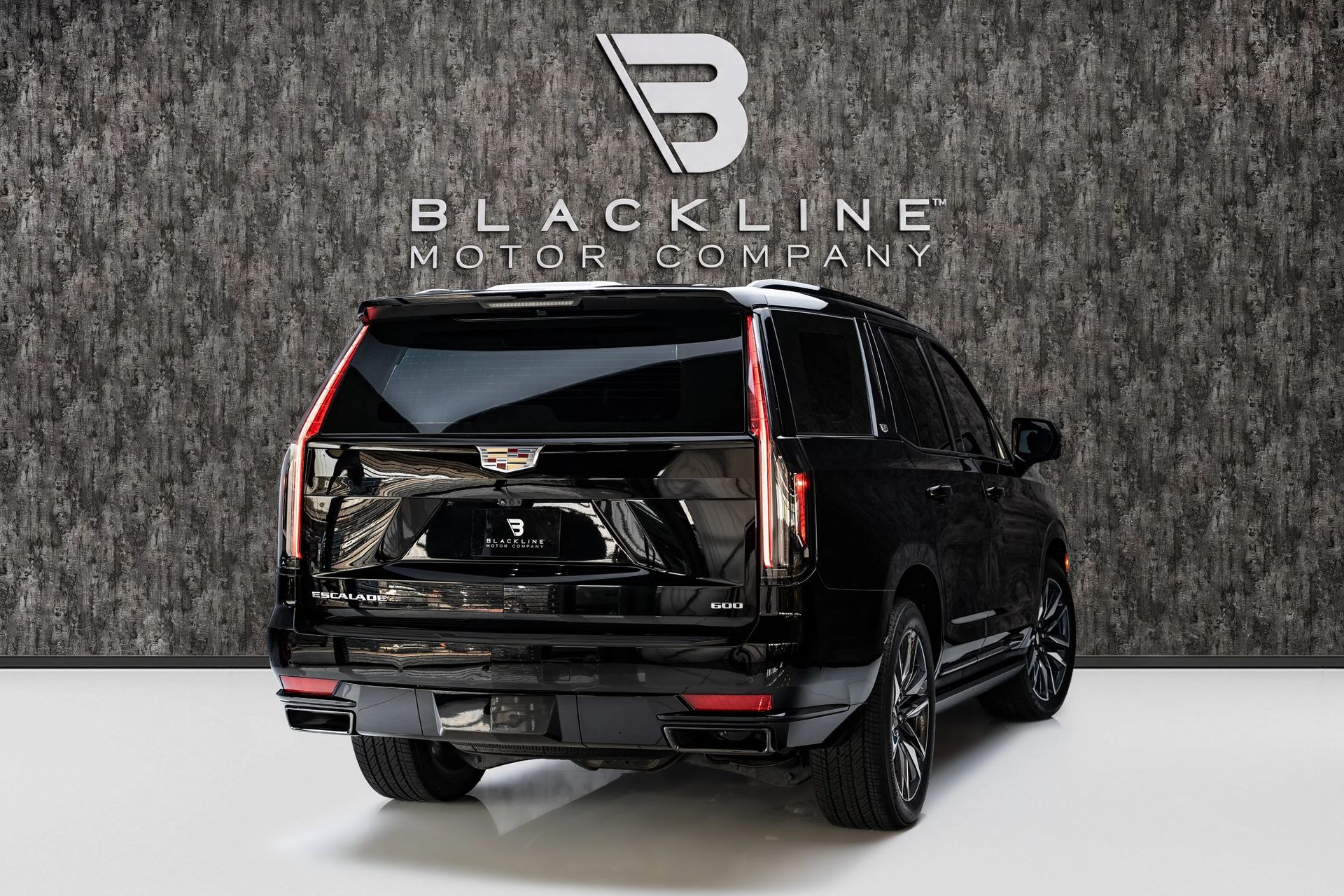 2024 Cadillac Escalade photo 3