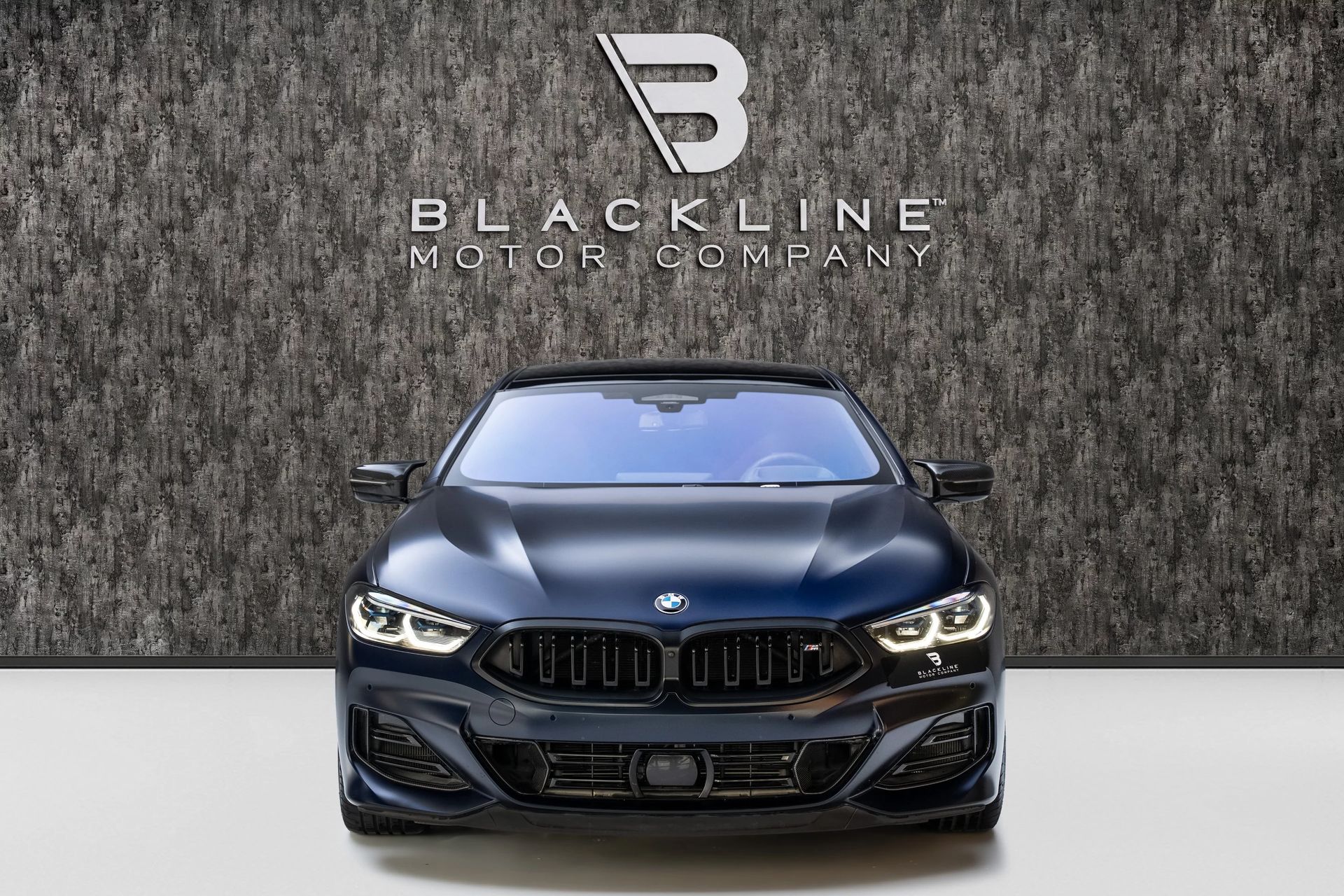 2025 BMW 8 Series photo 2