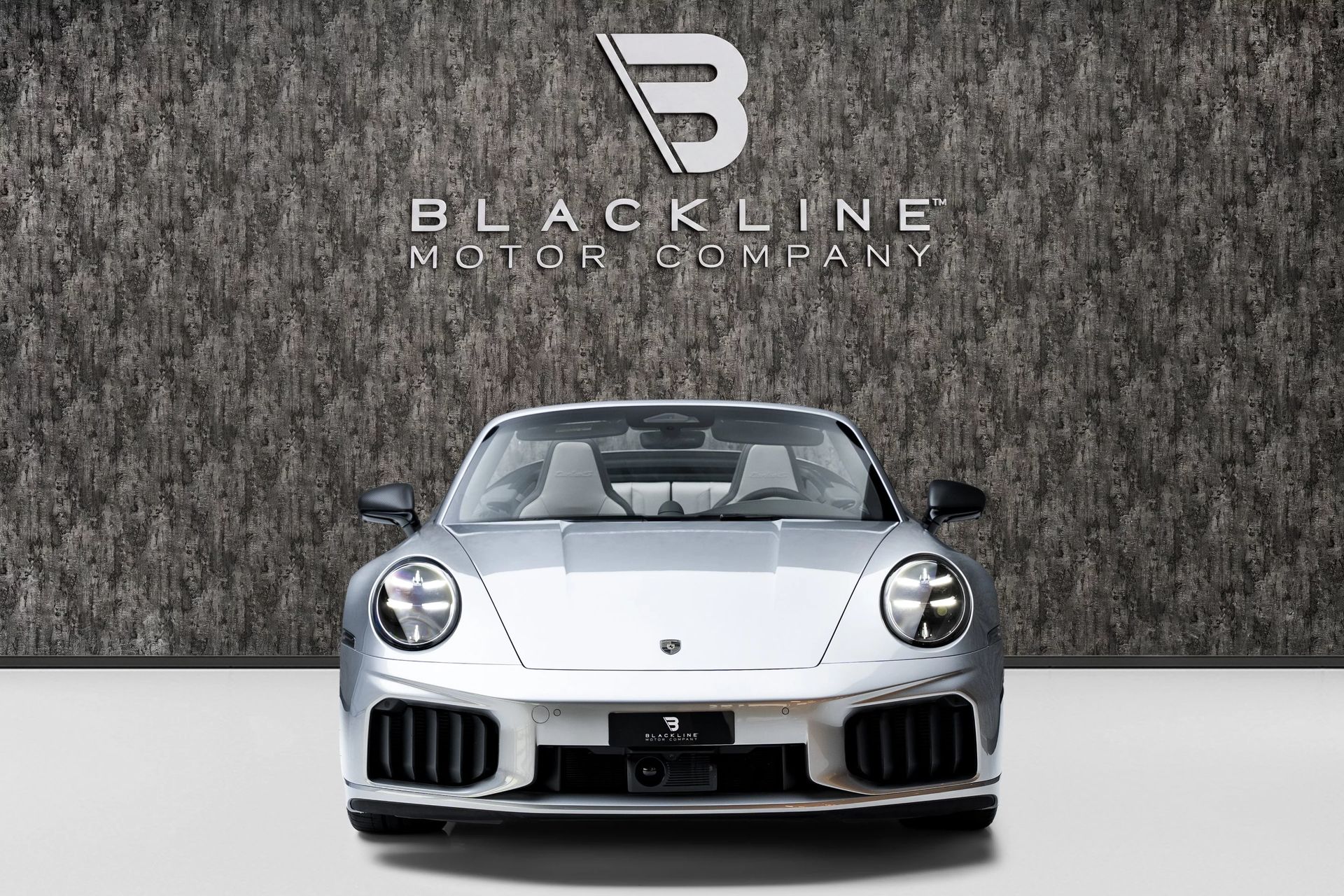 2026 Porsche 911 photo 2