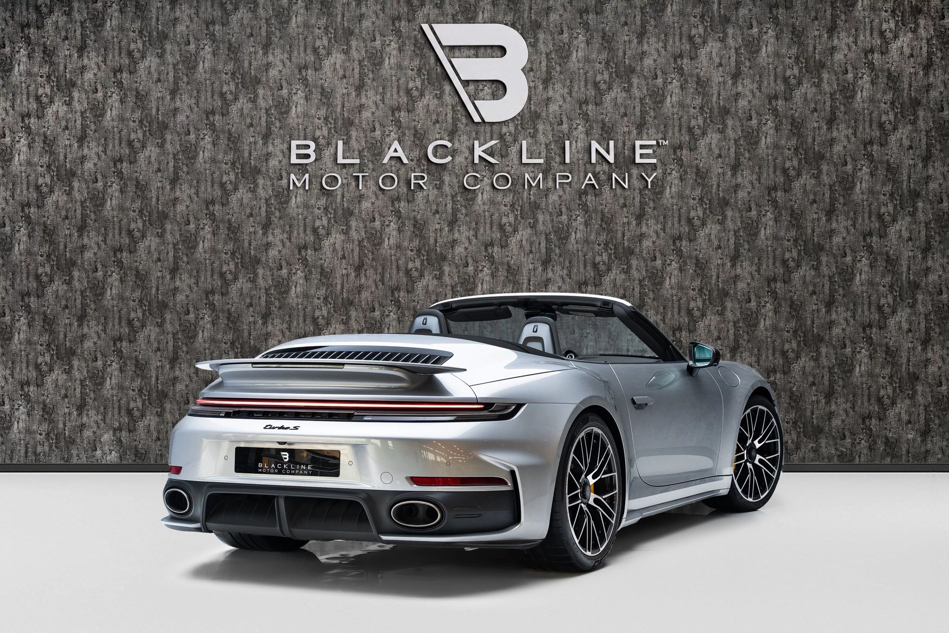 2026 Porsche 911 photo 5