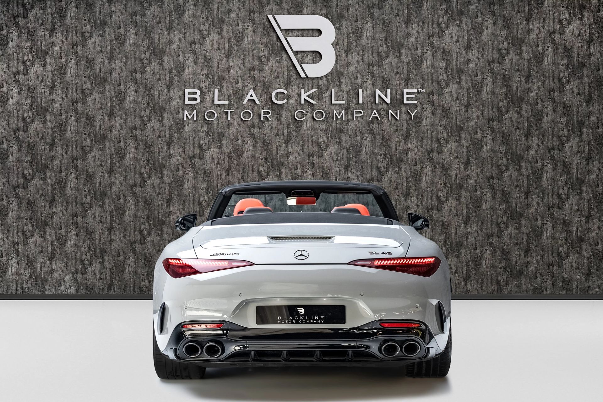 2025 Mercedes-Benz SL photo 3
