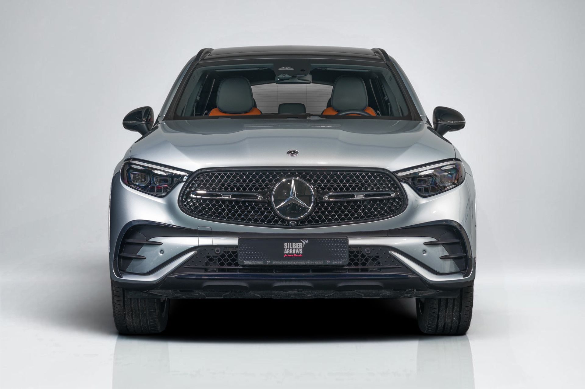 2026 Mercedes-Benz GLC photo 4