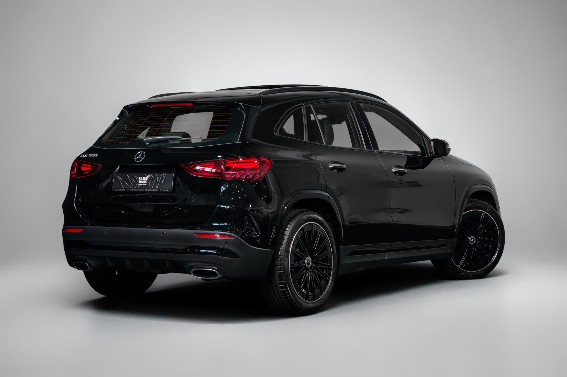 2026 Mercedes-Benz GLA photo 2