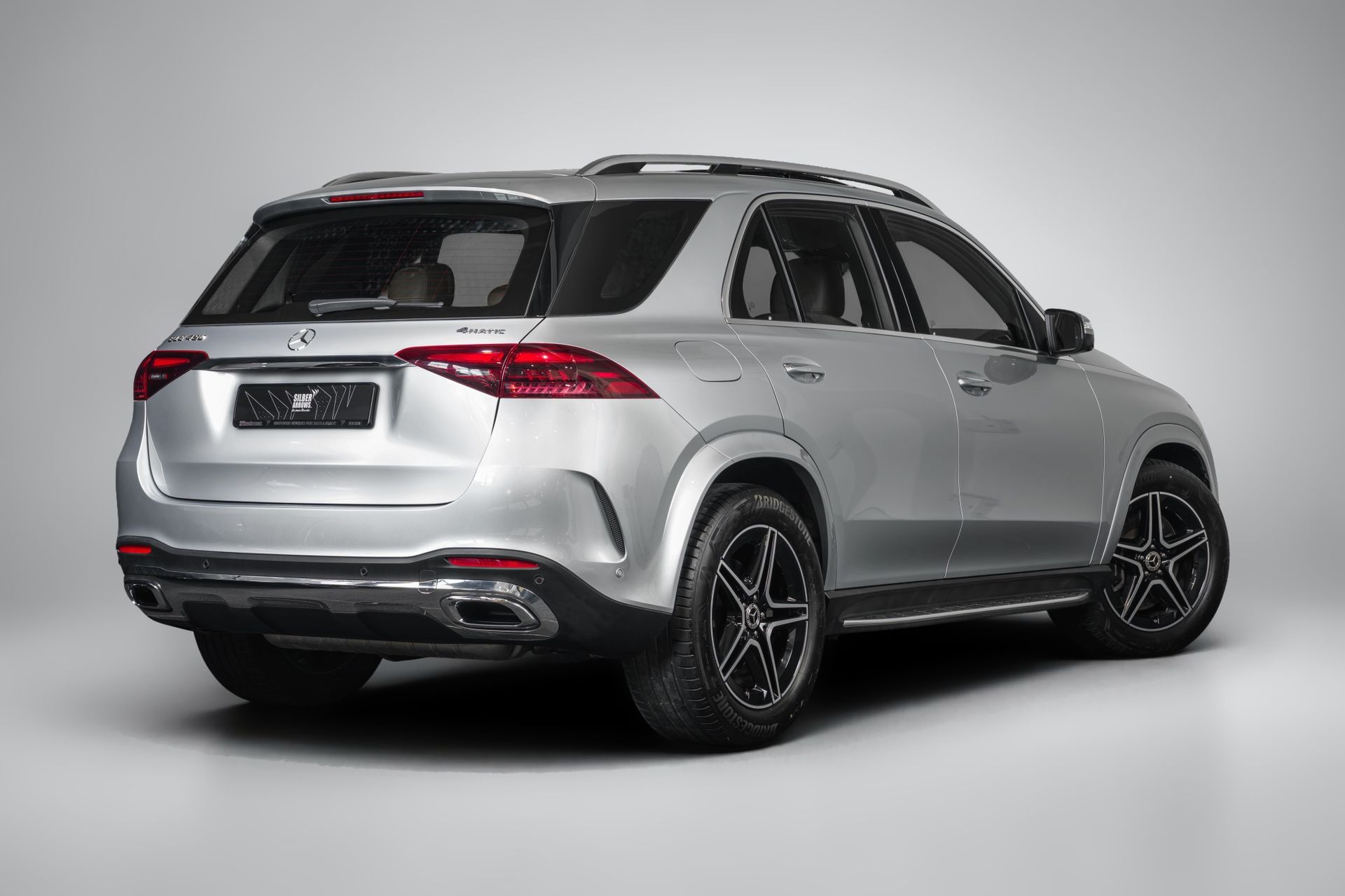 2025 Mercedes-Benz GLE photo 2