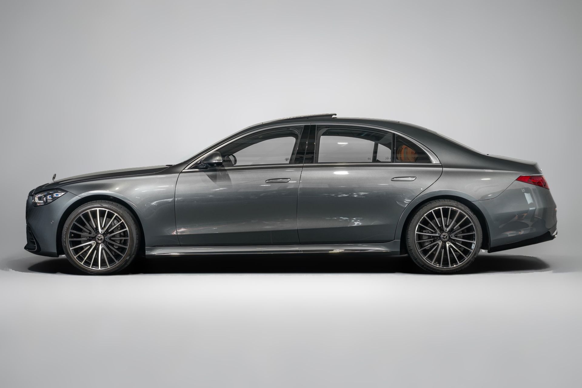 2024 Mercedes-Benz S-Class photo 5