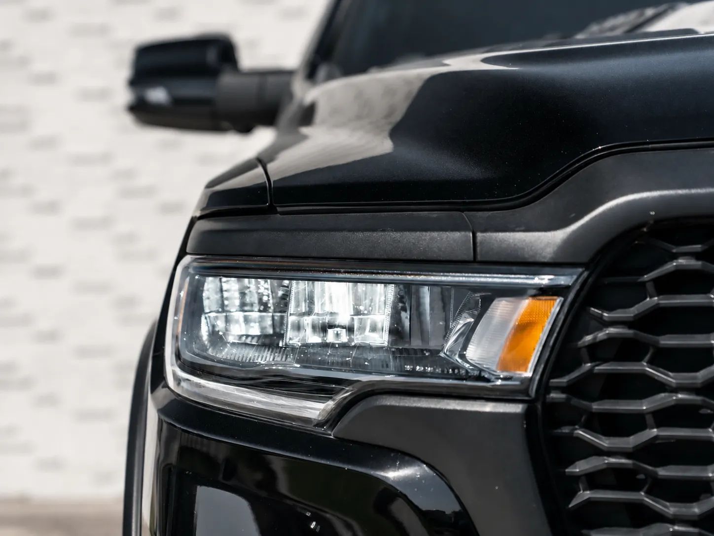 2025 Ram 1500 photo 4