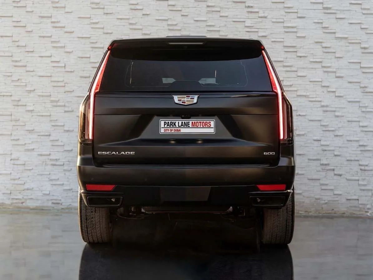 2022 Cadillac Escalade photo 4