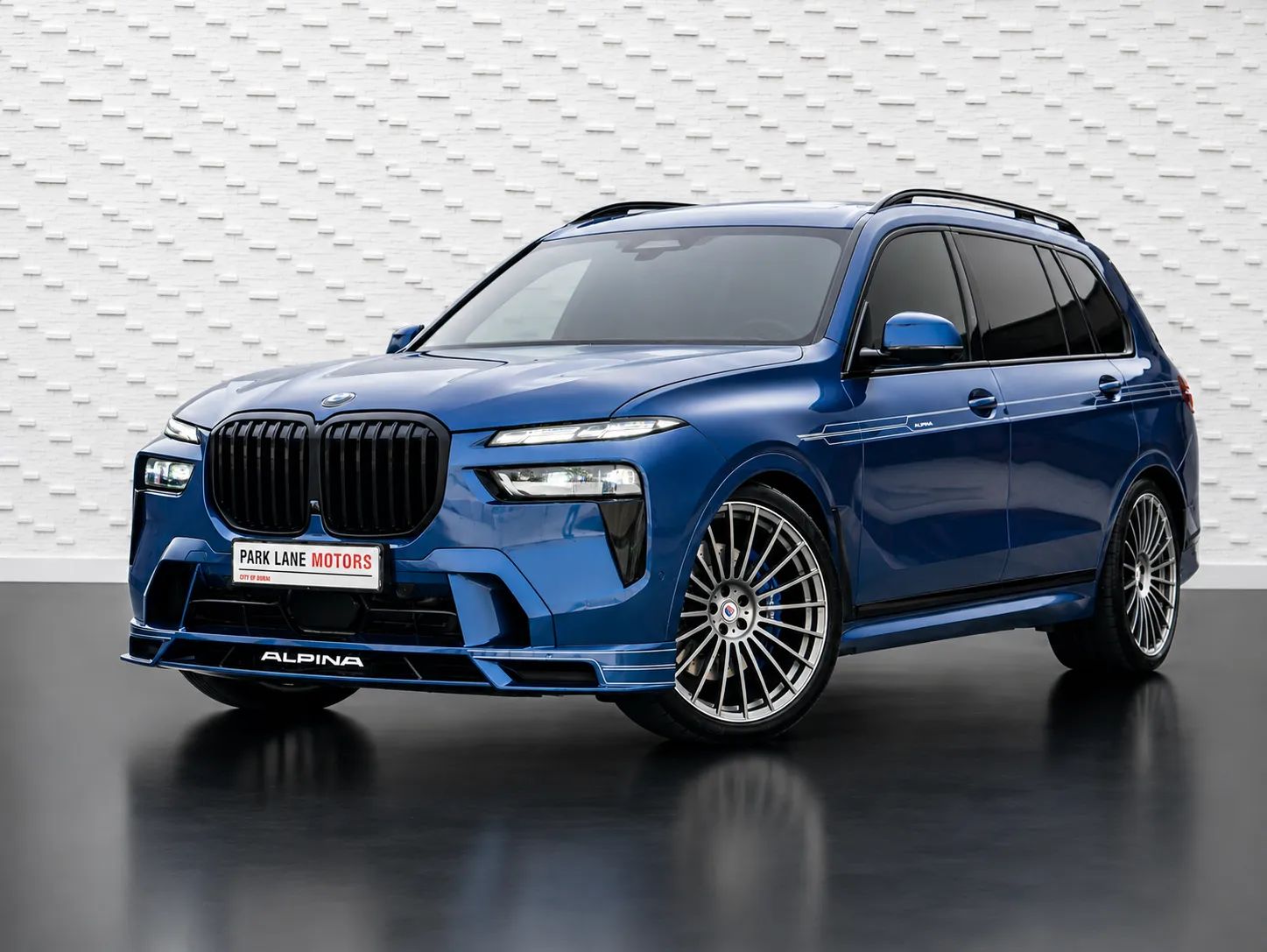 2024 ALPINA XB7