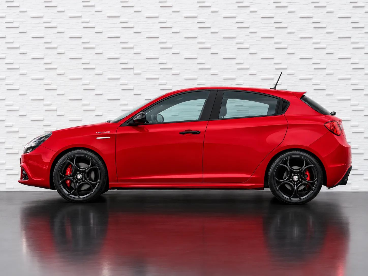 2020 Alfa Romeo Giulietta photo 5